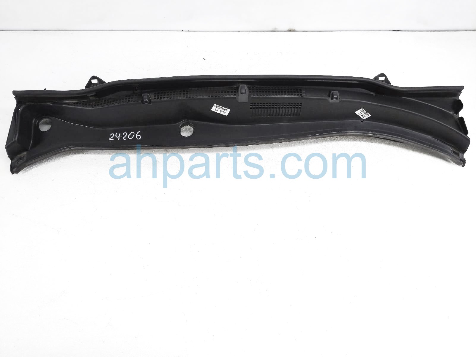 $125 Subaru WINDSHIELD COWL PLASTIC TRIM $125 Subaru WINDSHIELD COWL PLASTIC TRIM