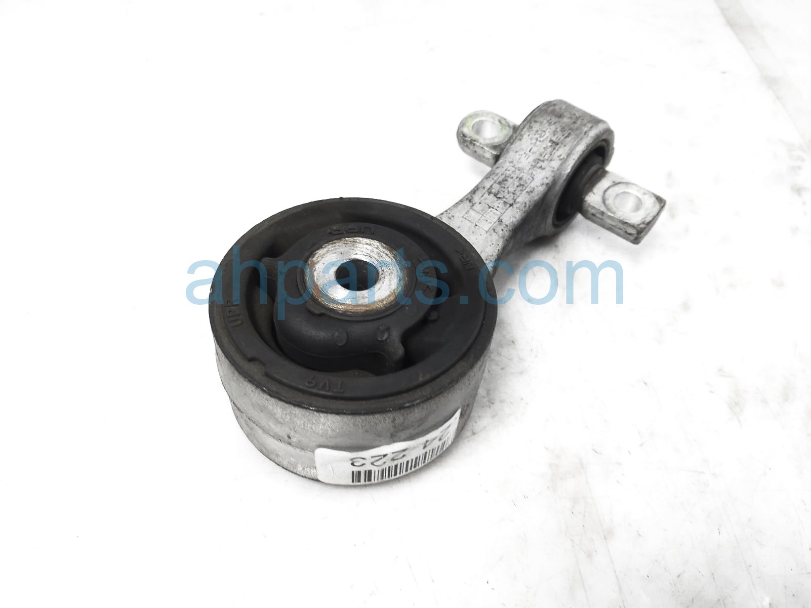 $95 Acura UPPER ENGINE MOUNT TORQUE ROD $95 Acura UPPER ENGINE MOUNT TORQUE ROD