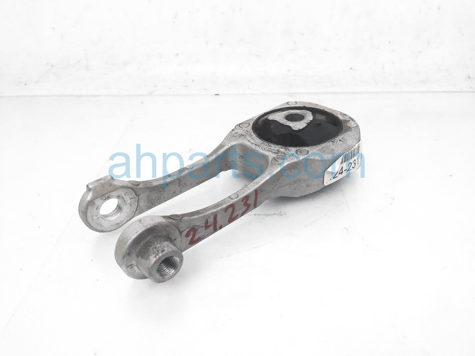 $49 Toyota ENGINE REAR MOVING ROD C MOUNT