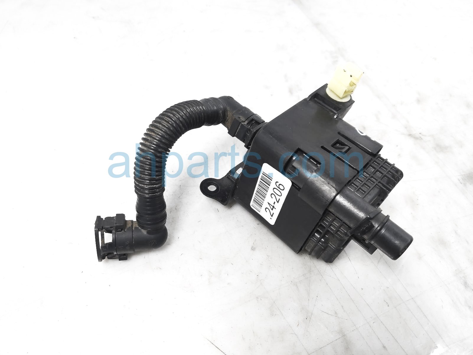 $75 Subaru FUEL VAPOR LEAK DETECTION PUMP