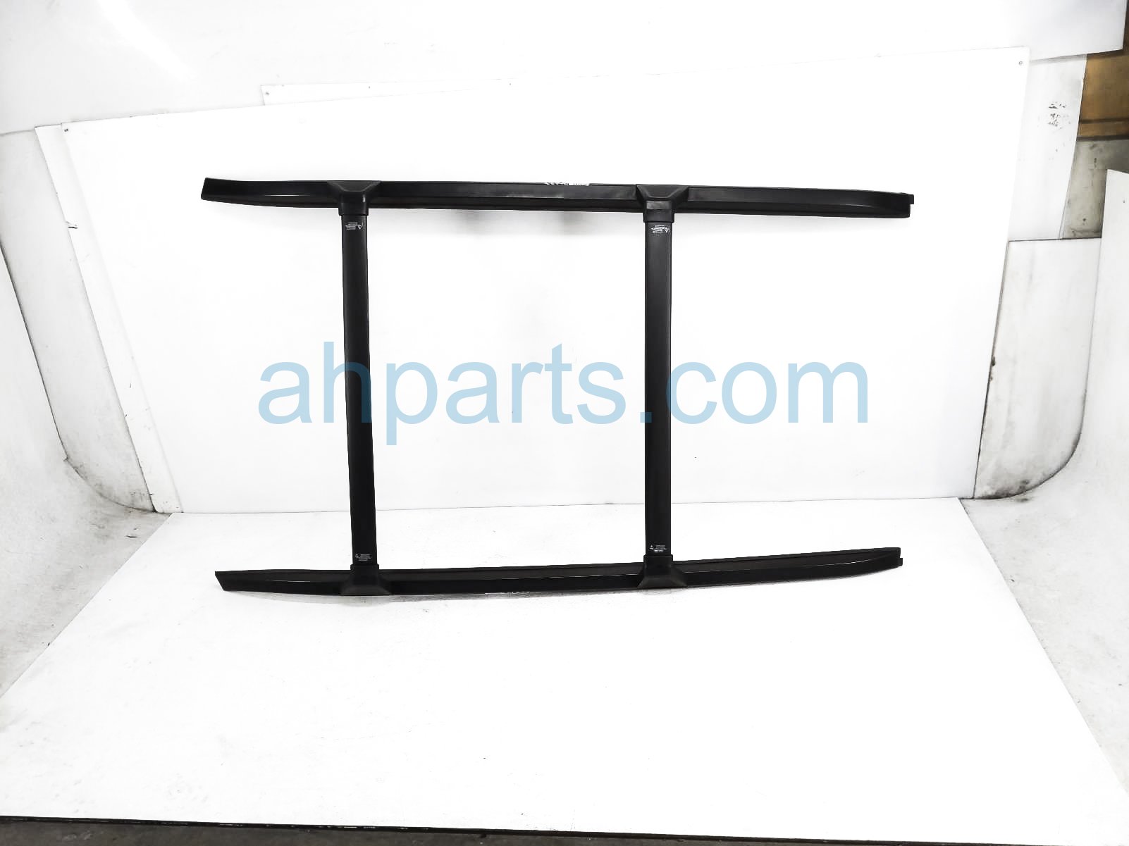 $399 Toyota LH & RH ROOF RAILS & CROSSBAR - BLK $399 Toyota LH & RH ROOF RAILS & CROSSBAR - BLK