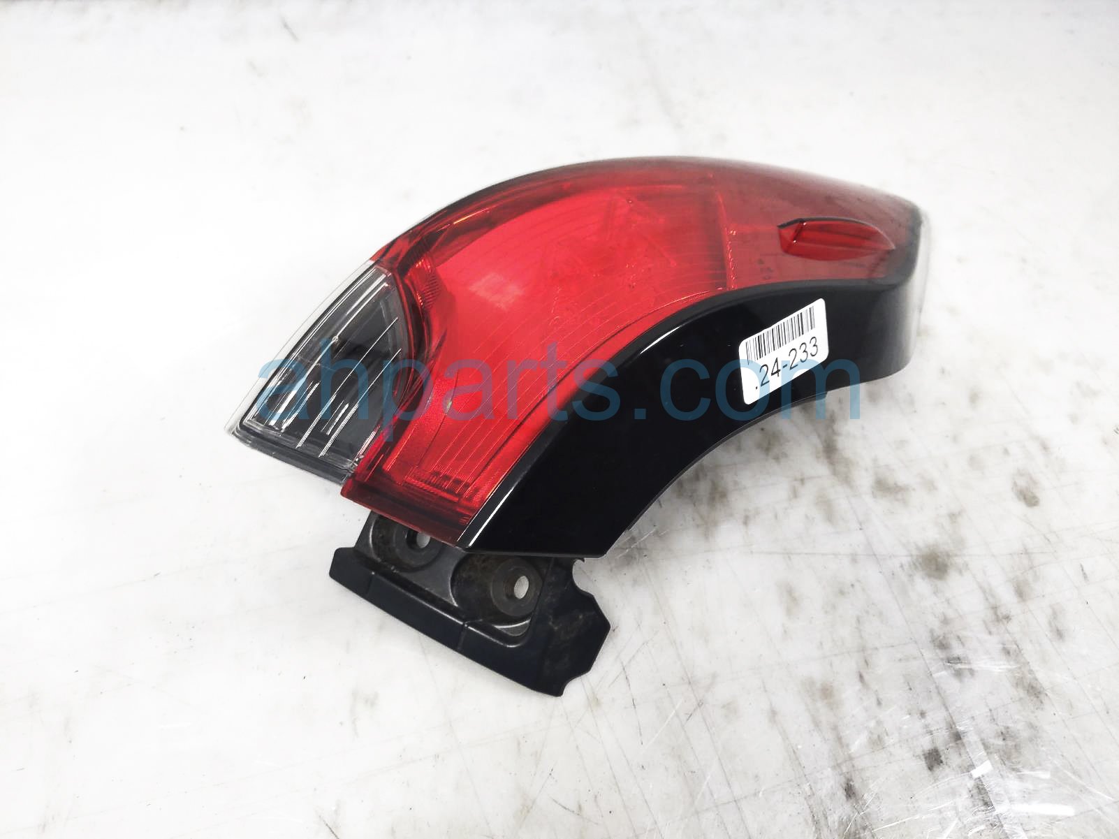 $199 Toyota LH TAIL LAMP (ON BODY) $199 Toyota LH TAIL LAMP (ON BODY)