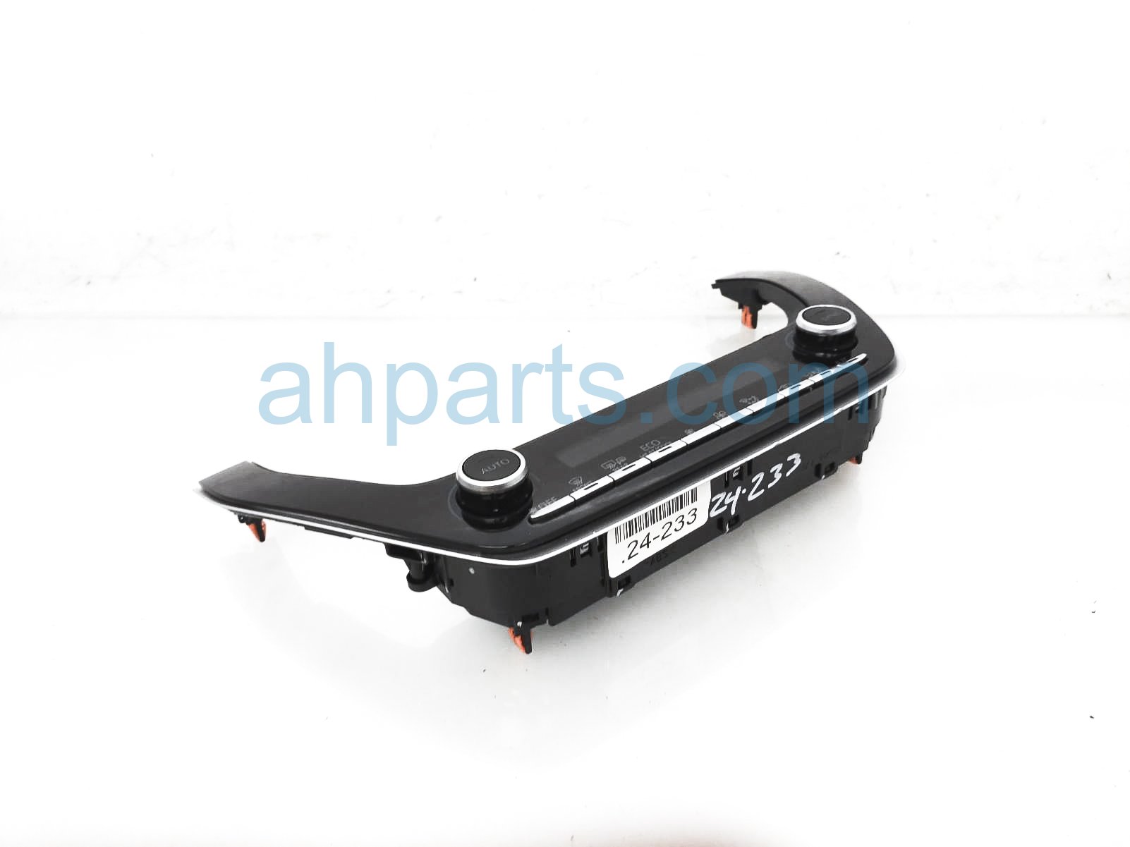 $199 Toyota HEATER / AC CONTROL (ON DASH) $199 Toyota HEATER / AC CONTROL (ON DASH)