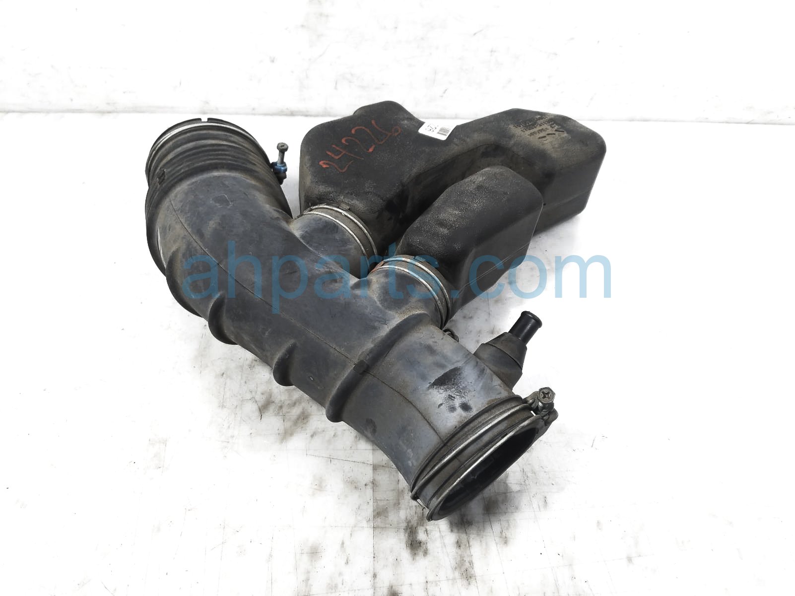 $75 Toyota AIR CLEANER INTAKE TUBE W/RESONATOR $75 Toyota AIR CLEANER INTAKE TUBE W/RESONATOR