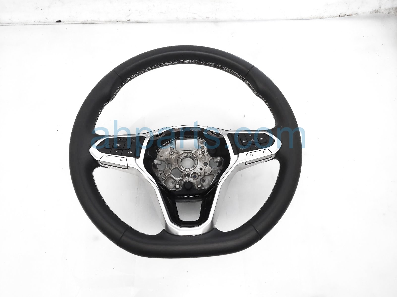 $140 Volkswagen STEERING WHEEL - BLACK $140 Volkswagen STEERING WHEEL - BLACK