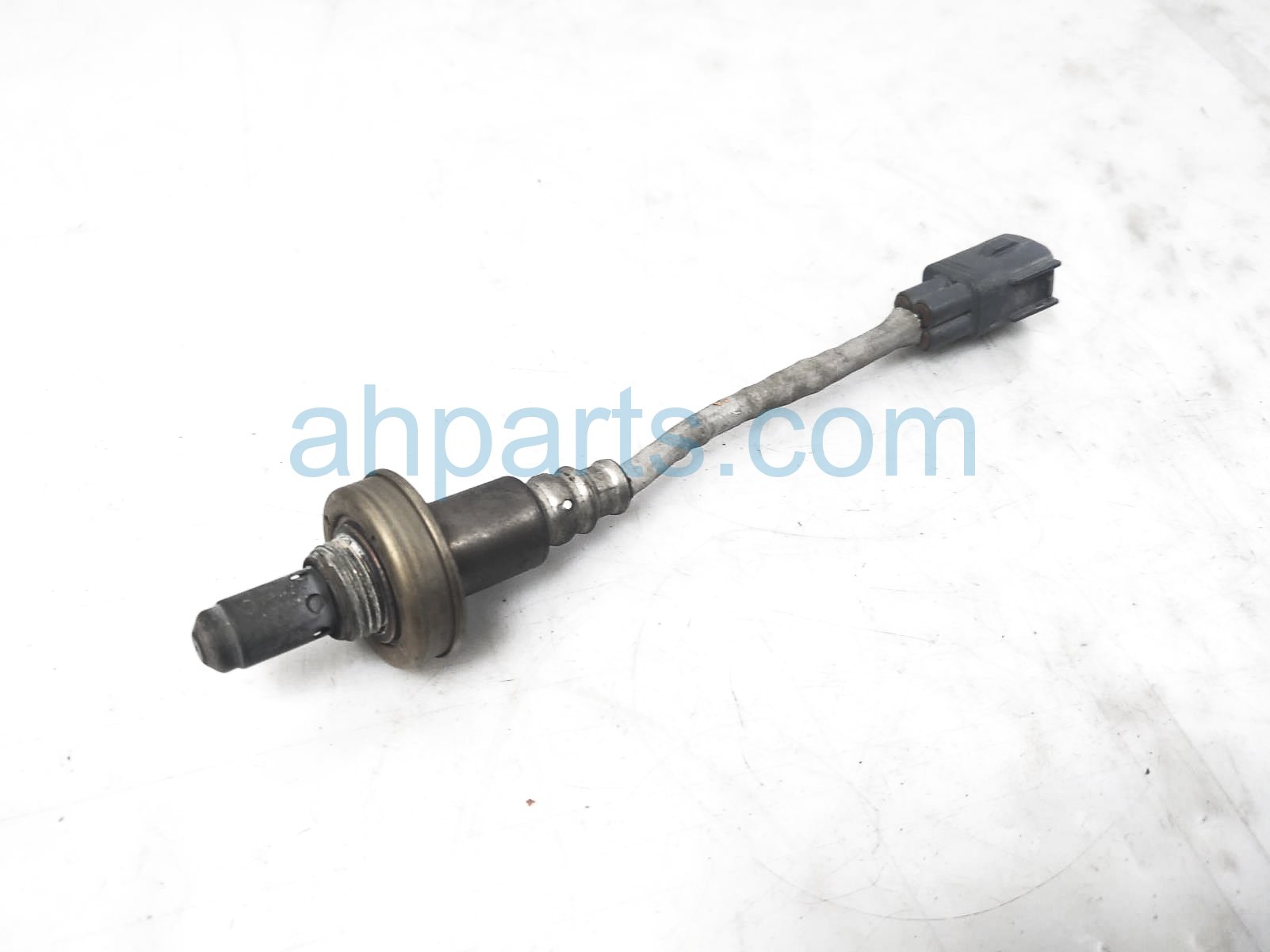 $40 Toyota EXHAUST MANIFOLD OXYGEN SENSOR $40 Toyota EXHAUST MANIFOLD OXYGEN SENSOR