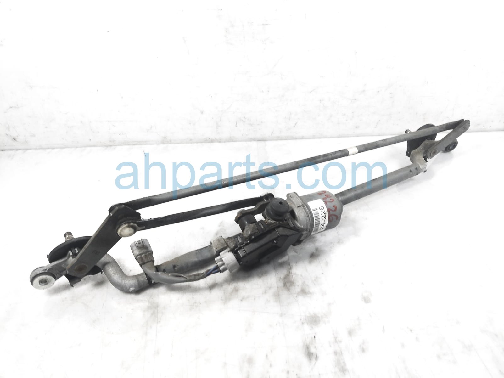$55 Toyota WINDSHIELD WIPER MOTOR W/ARM ASSY $55 Toyota WINDSHIELD WIPER MOTOR W/ARM ASSY