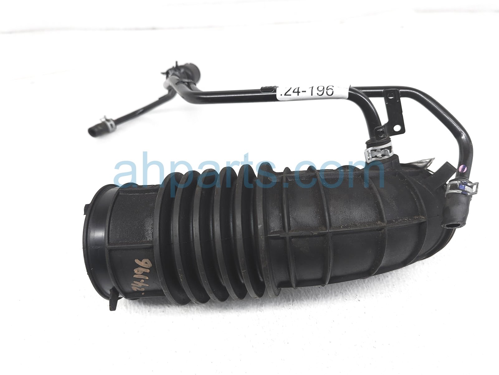 $19 Honda AIR CLEANER AIR FLOW TUBE $19 Honda AIR CLEANER AIR FLOW TUBE