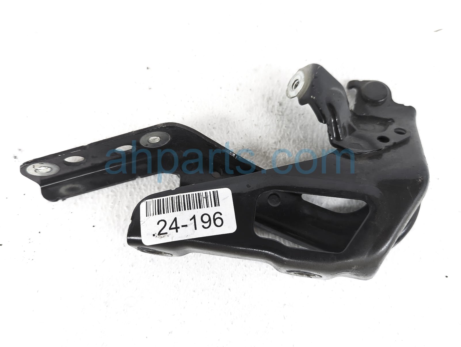 $85 Honda RH SIDE HOOD HINGE - BLACK $85 Honda RH SIDE HOOD HINGE - BLACK