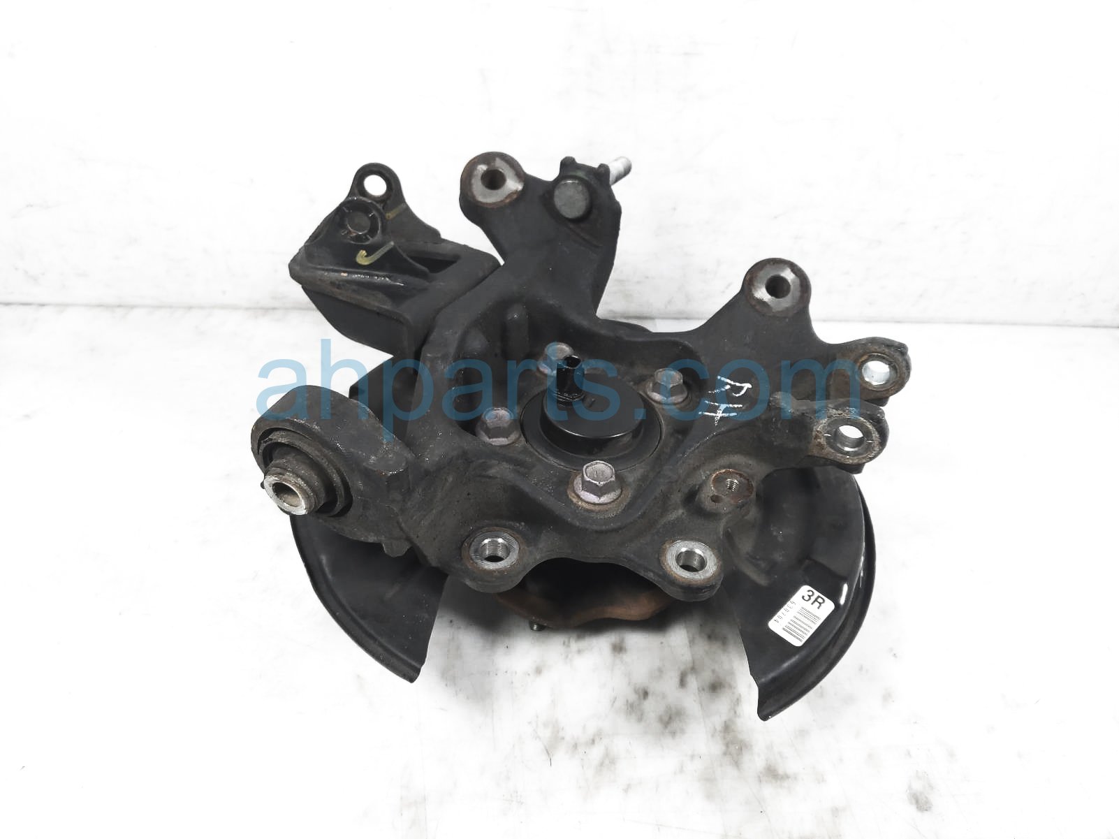 $175 Toyota RR/RH SPINDLE KNUCKLE HUB - FWD $175 Toyota RR/RH SPINDLE KNUCKLE HUB - FWD