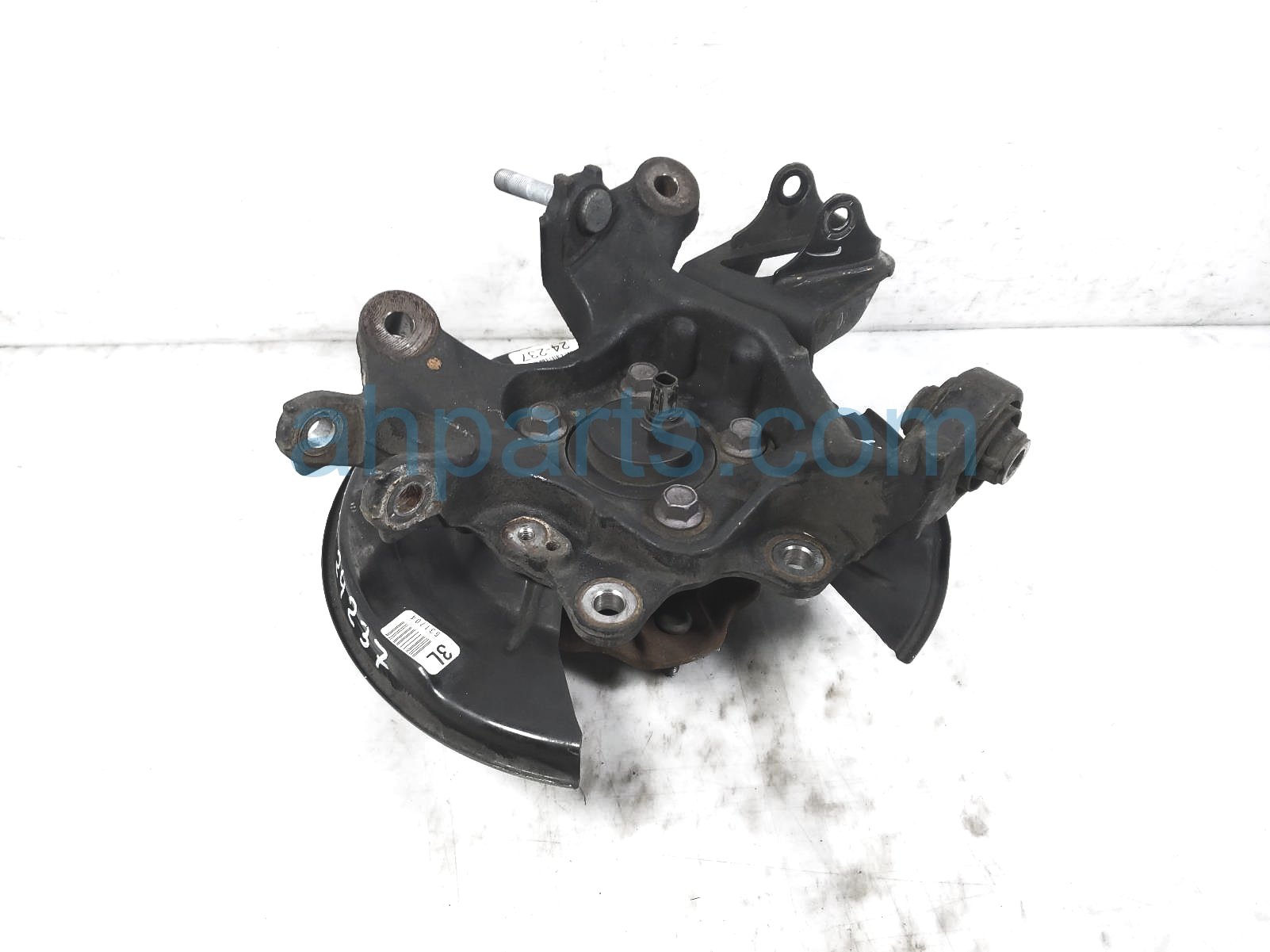 $175 Toyota RR/LH SPINDLE KNUCKLE HUB - FWD $175 Toyota RR/LH SPINDLE KNUCKLE HUB - FWD