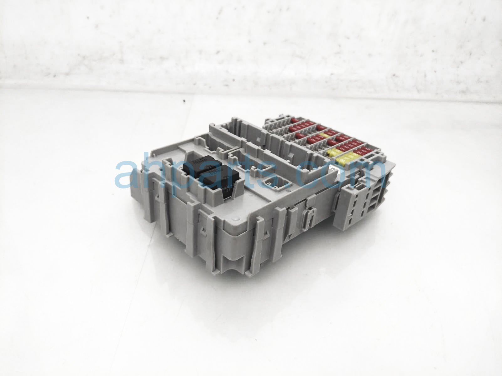 $75 Honda CABIN FUSE / JUNCTION BOX - 1.5T LX $75 Honda CABIN FUSE / JUNCTION BOX - 1.5T LX