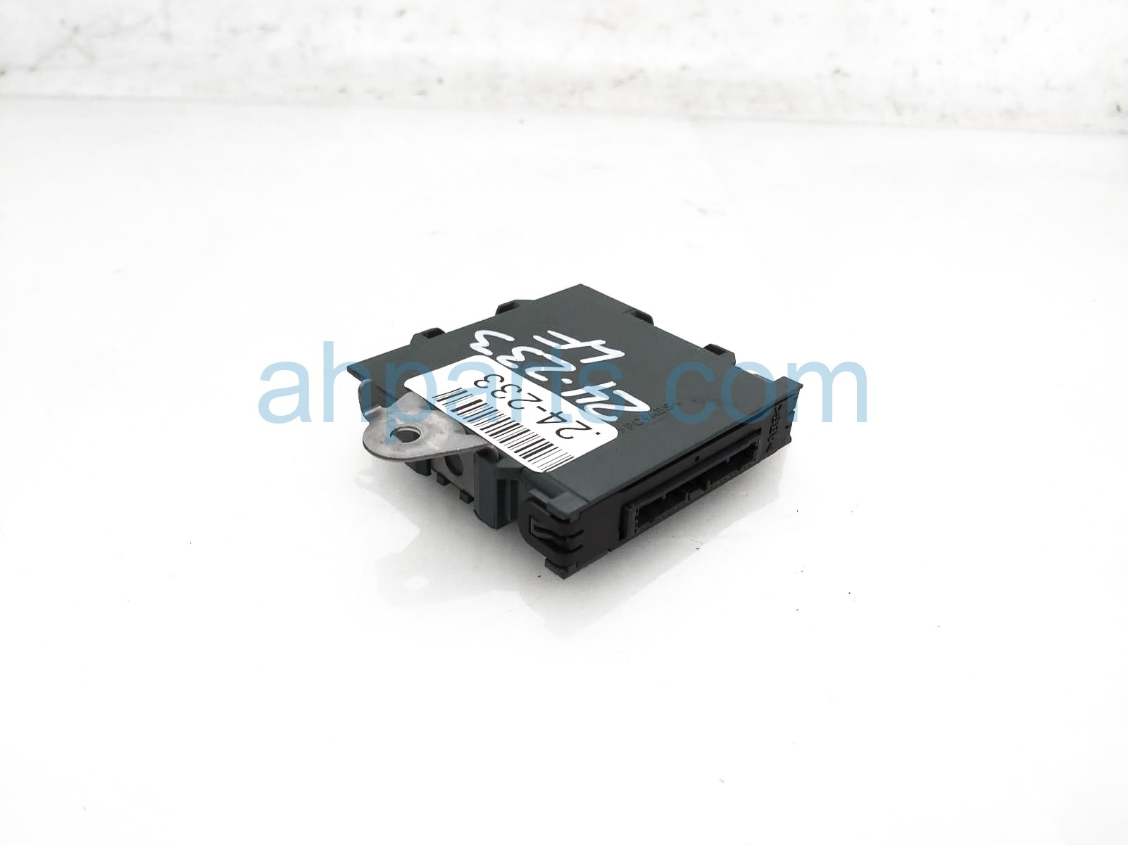 $175 Toyota PARKING ASSIST COMPUTER MODULE $175 Toyota PARKING ASSIST COMPUTER MODULE