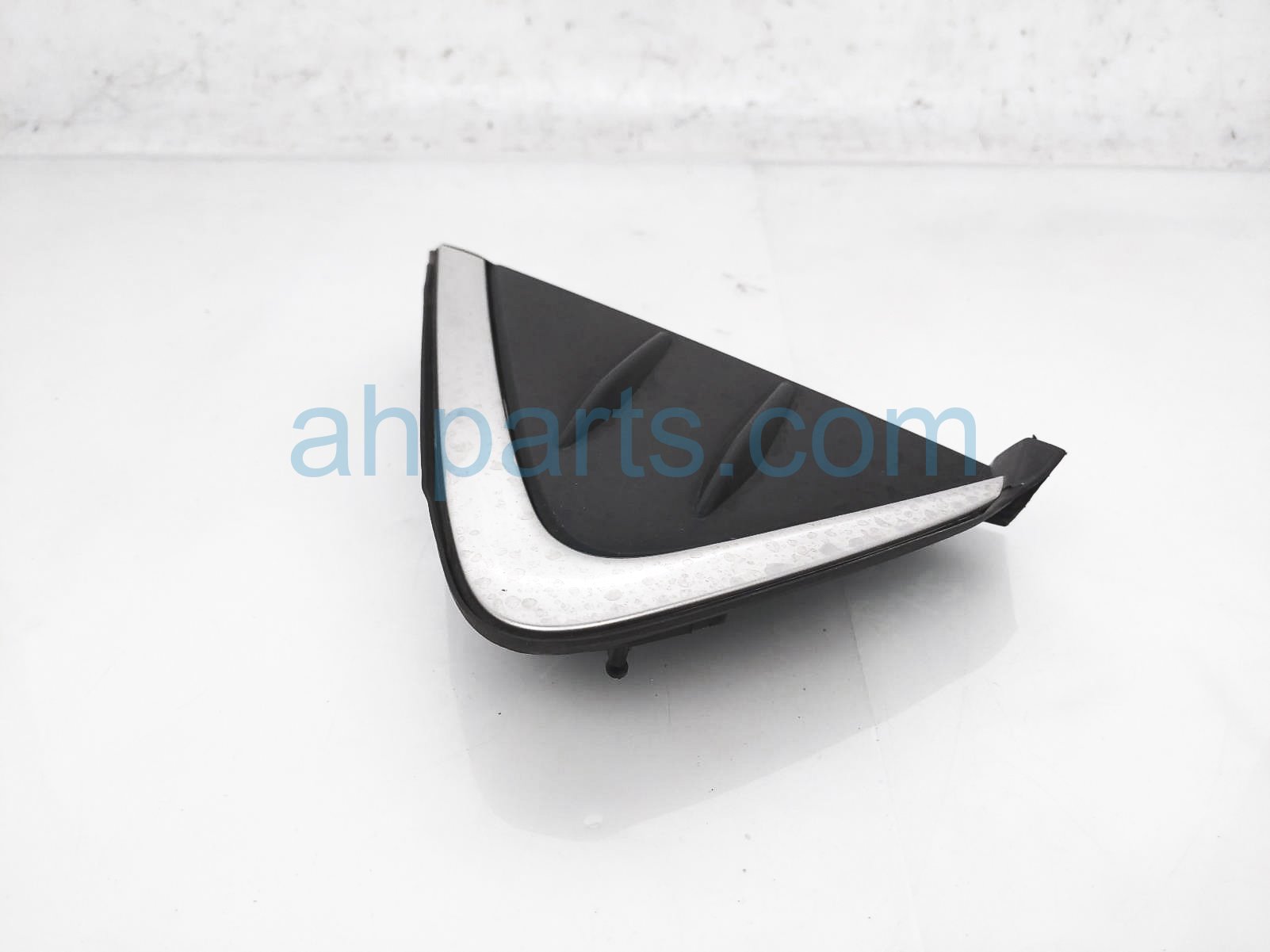 $45 Toyota FR/LH PILLAR TRIM GARNISH - ON BODY $45 Toyota FR/LH PILLAR TRIM GARNISH - ON BODY
