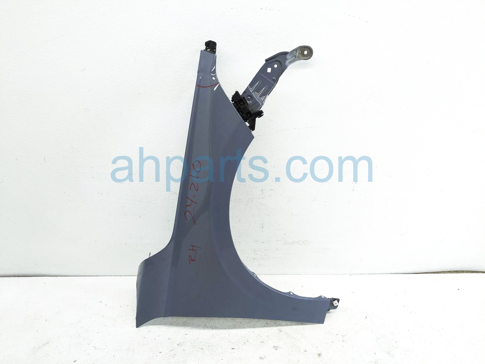 $199 Honda RH FENDER - GREY