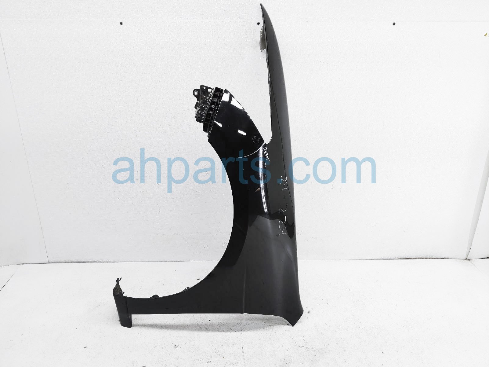 $125 Honda LH FENDER - BLACK - SMALL BEND $125 Honda LH FENDER - BLACK - SMALL BEND