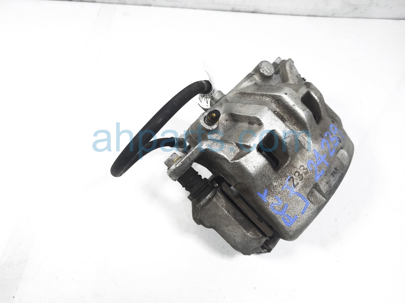 $55 Nissan FR/LH BRAKE CALIPER $55 Nissan FR/LH BRAKE CALIPER