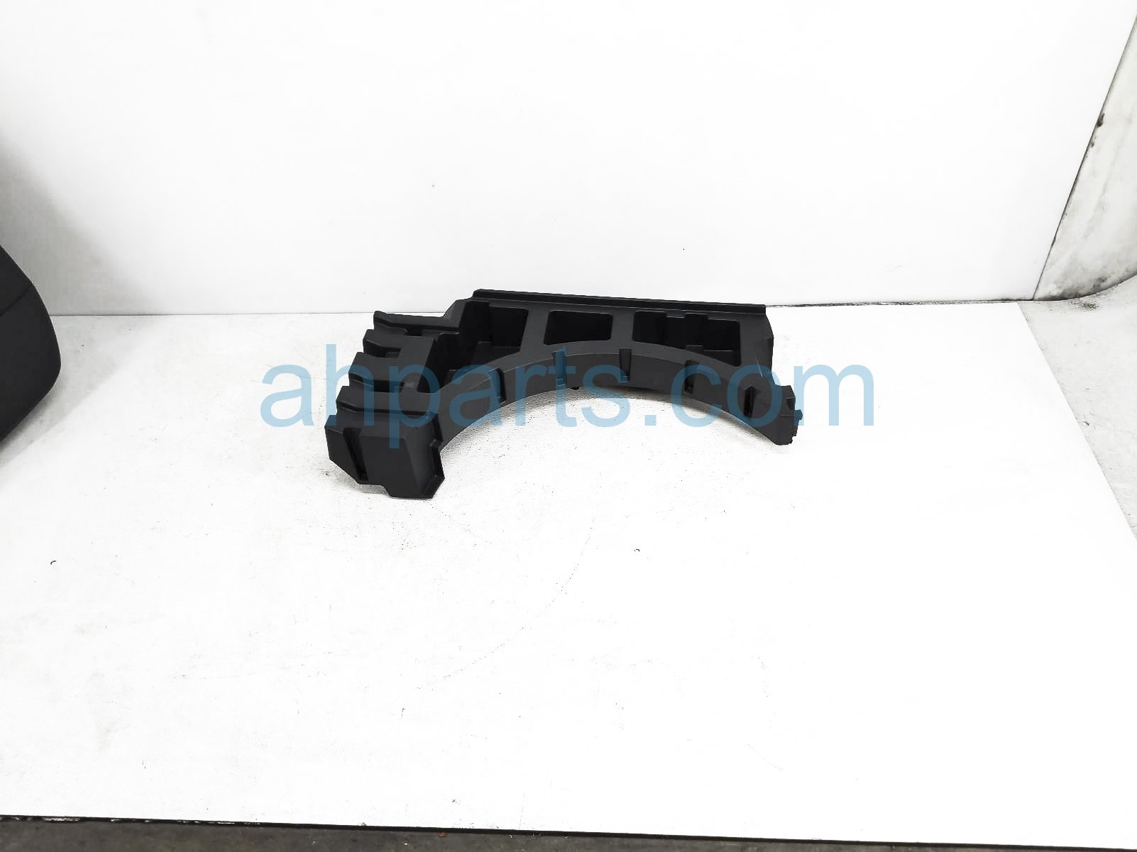 $95 Toyota RH CARGO ROOM STORAGE BOX $95 Toyota RH CARGO ROOM STORAGE BOX