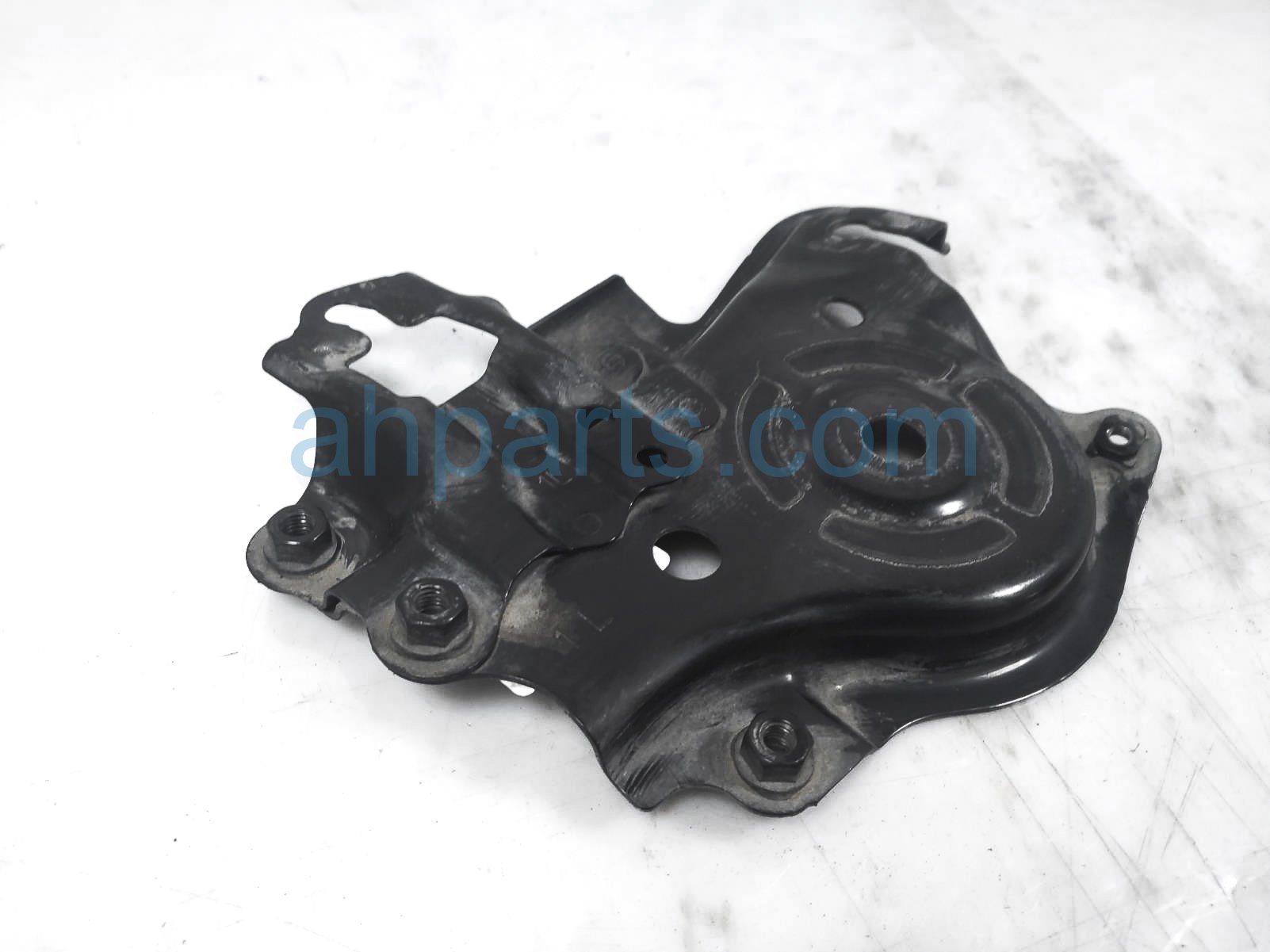 $49 Toyota FR/LH CROSSMEMBER SUB BRACKET $49 Toyota FR/LH CROSSMEMBER SUB BRACKET