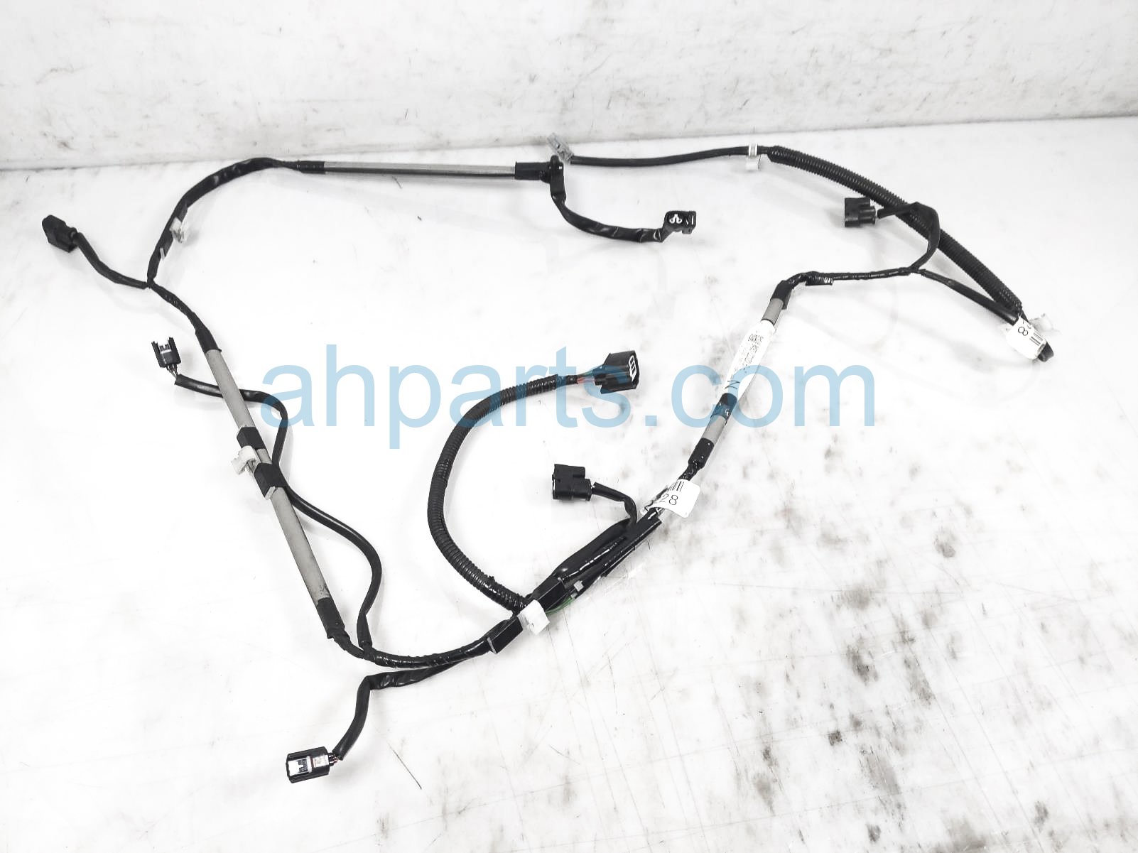 $89 Toyota REAR PARK SENSOR WIRE HARNESS $89 Toyota REAR PARK SENSOR WIRE HARNESS