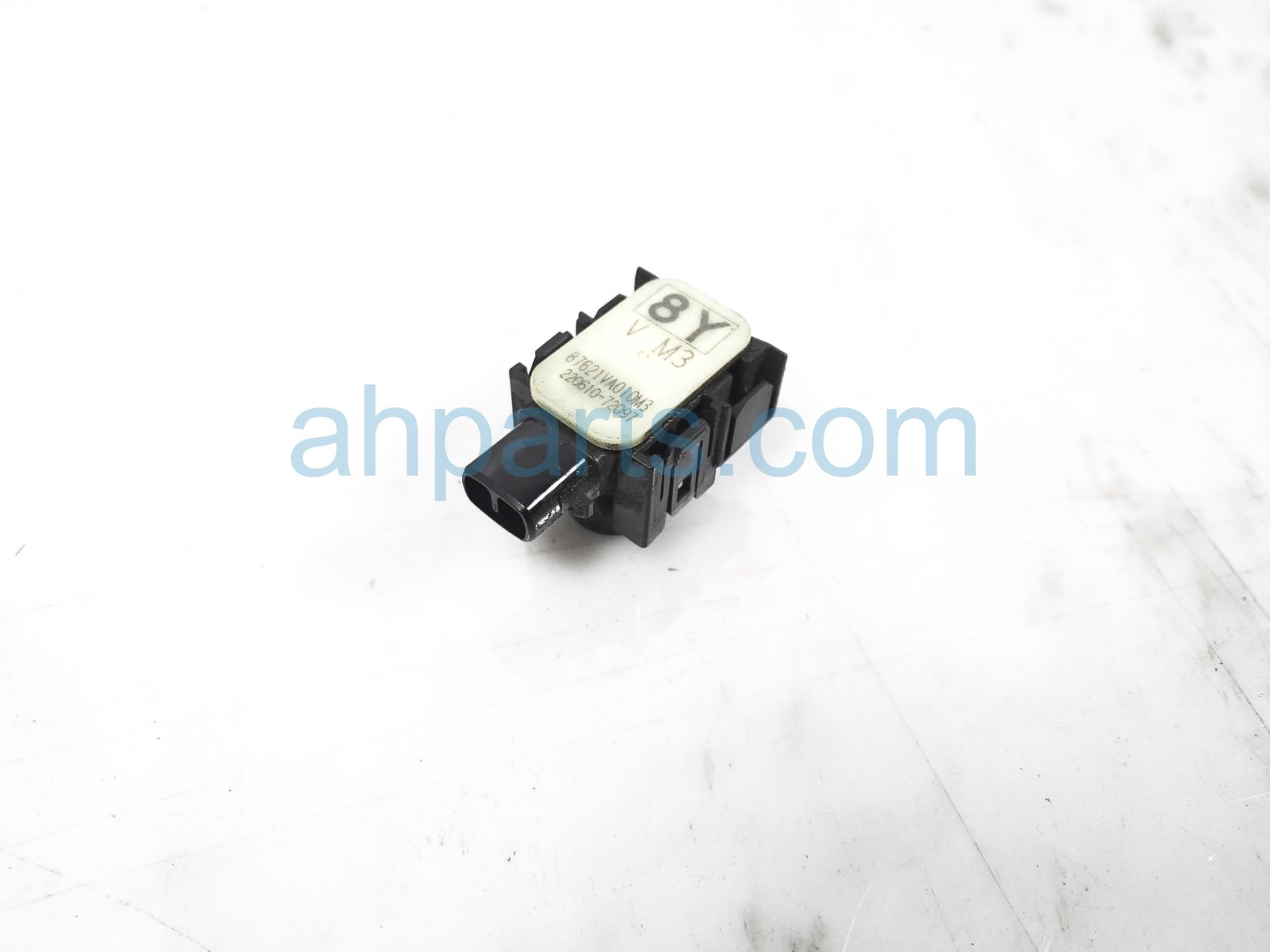 $75 Toyota SINGLE PARKING SENSOR - REAR $75 Toyota SINGLE PARKING SENSOR - REAR