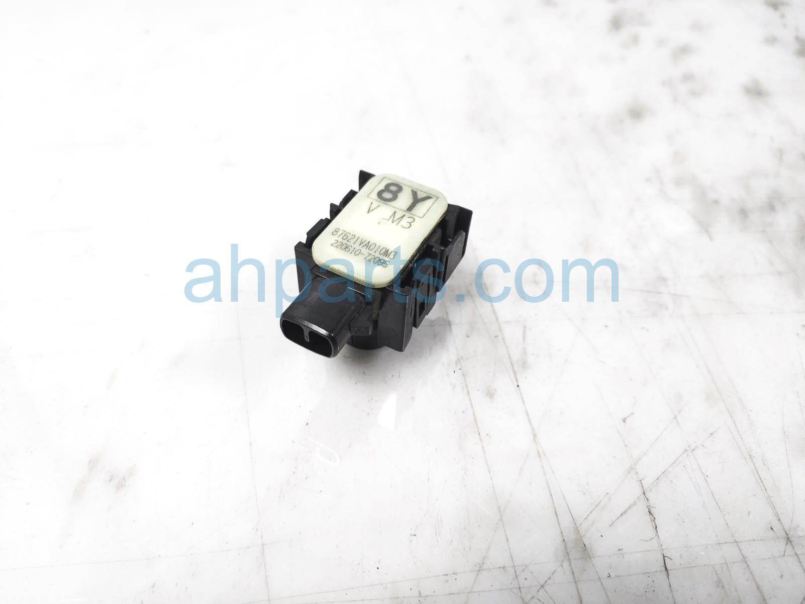 $75 Toyota SINGLE PARKING SENSOR - REAR $75 Toyota SINGLE PARKING SENSOR - REAR