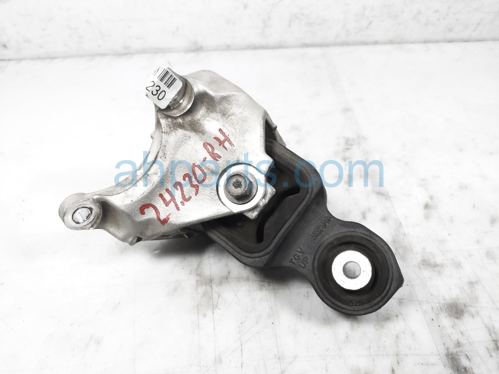 $45 Acura TORQUE ROD MOUNT W/BRACKET - 2.0T $45 Acura TORQUE ROD MOUNT W/BRACKET - 2.0T