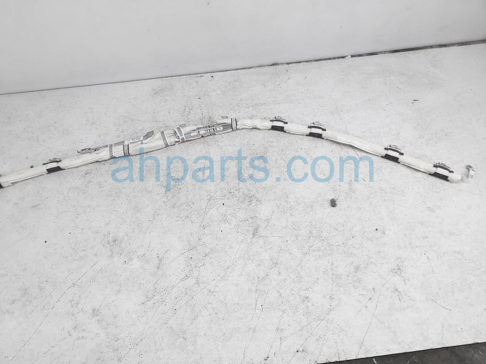 $299 Nissan PASSENGER ROOF CURTAIN AIRBAG $299 Nissan PASSENGER ROOF CURTAIN AIRBAG