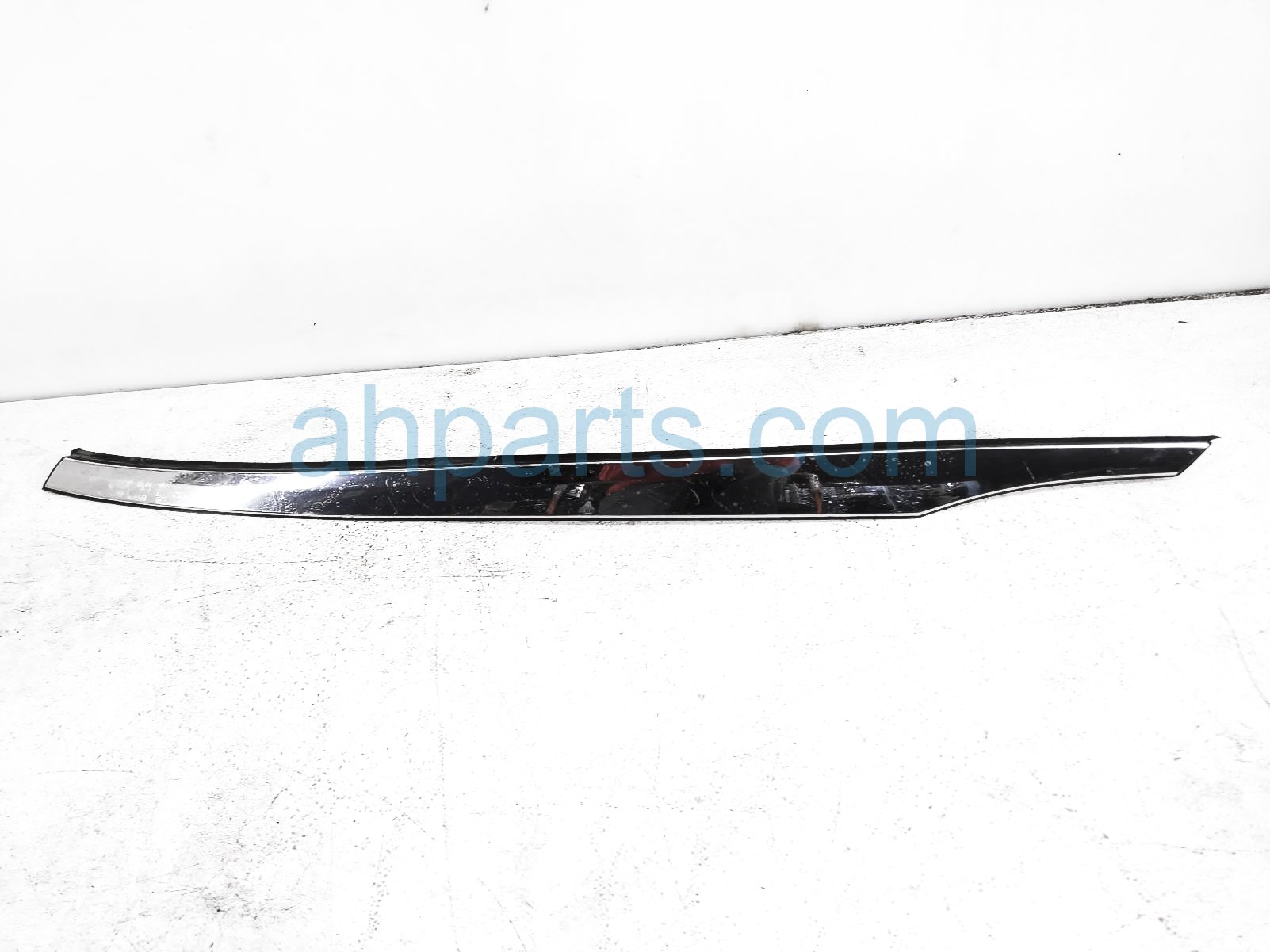 $95 Kia RR/RH OUTER QUARTER CHROME GARNISH $95 Kia RR/RH OUTER QUARTER CHROME GARNISH