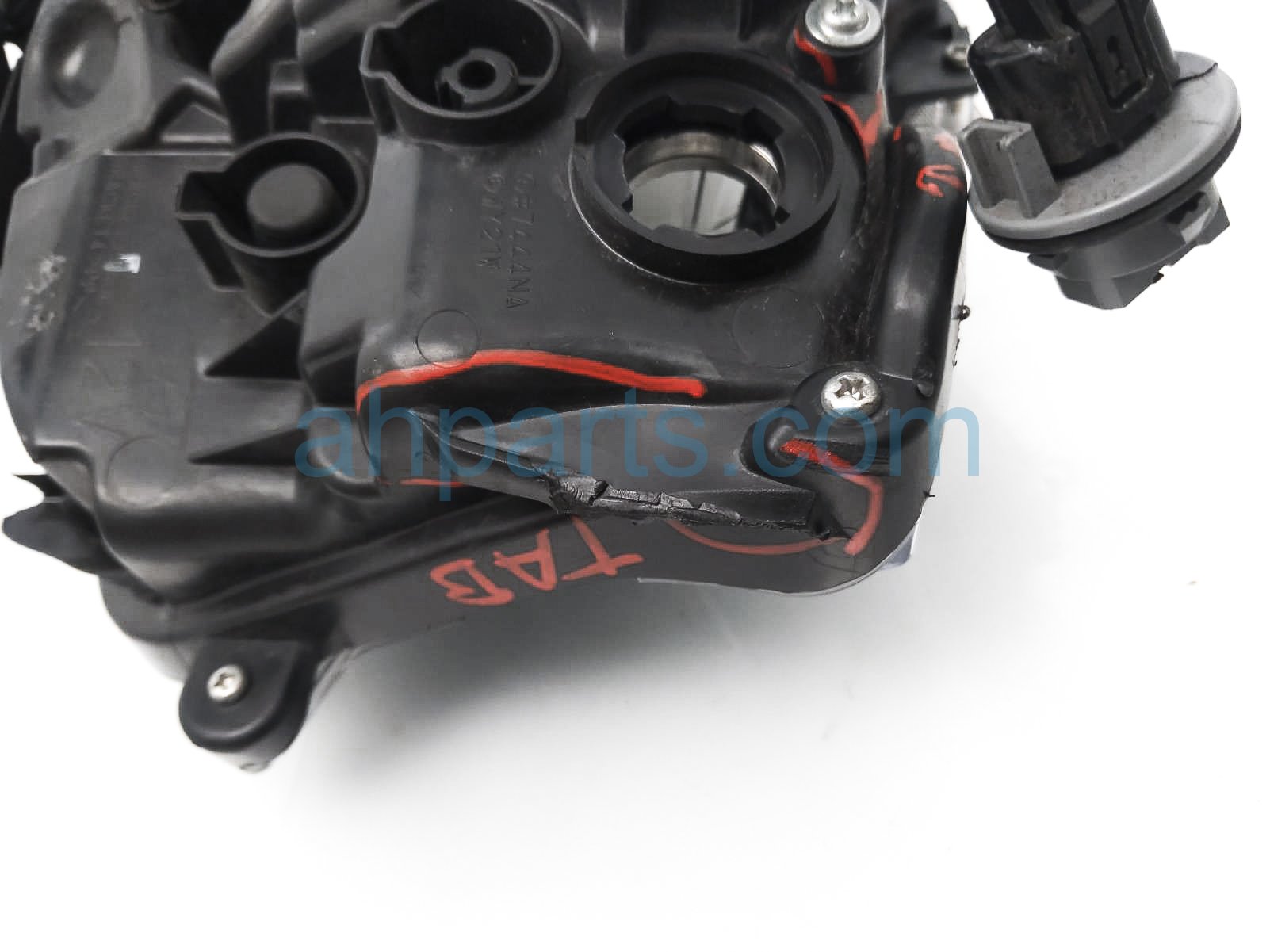 Sold 2021 Mazda Miata Headlight Passenger Headlamp / Light* ND6P
