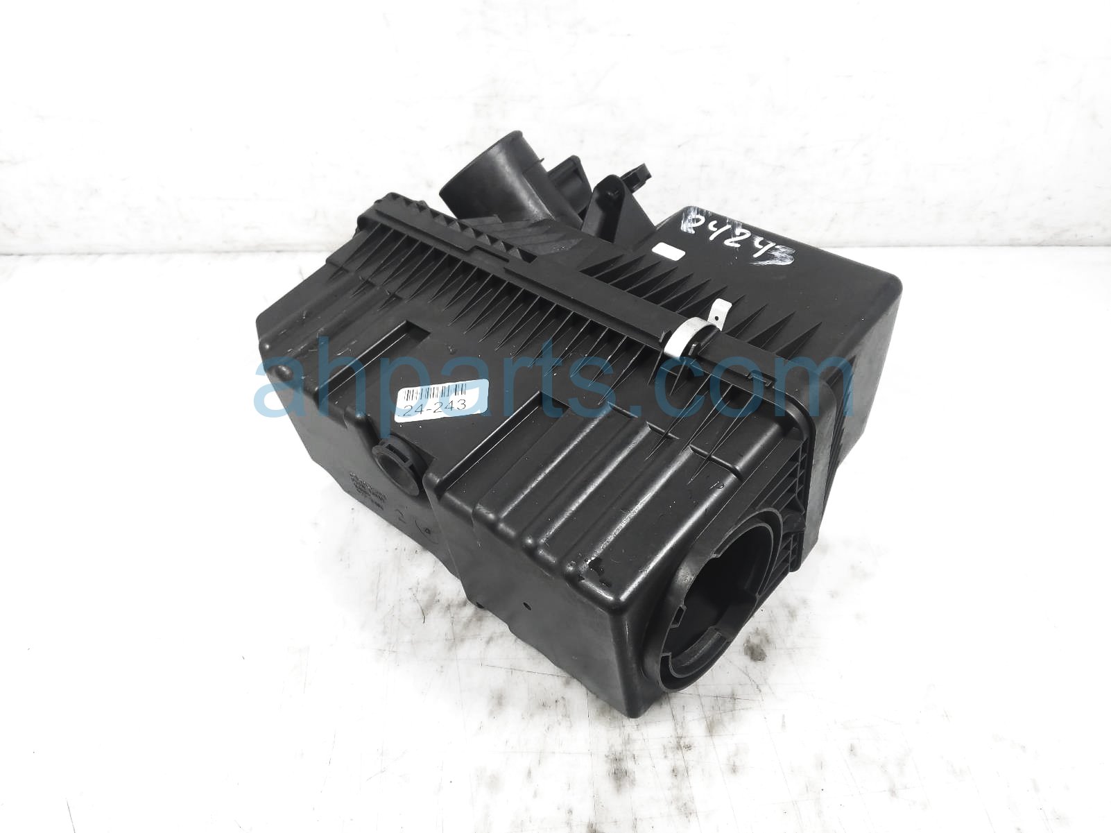 $125 Mazda AIR CLEANER INTAKE BOX $125 Mazda AIR CLEANER INTAKE BOX