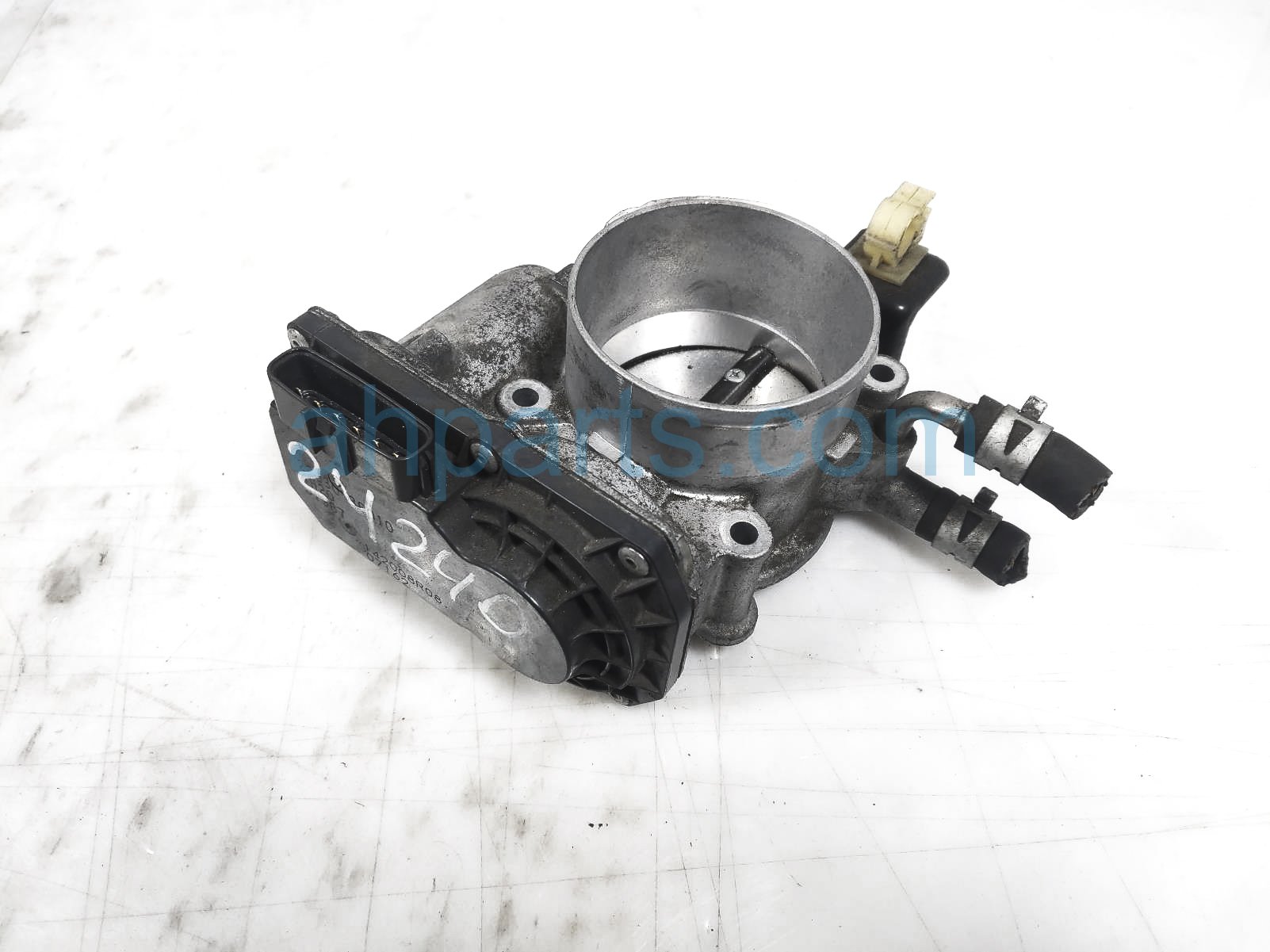 $79 Toyota THROTTLE BODY