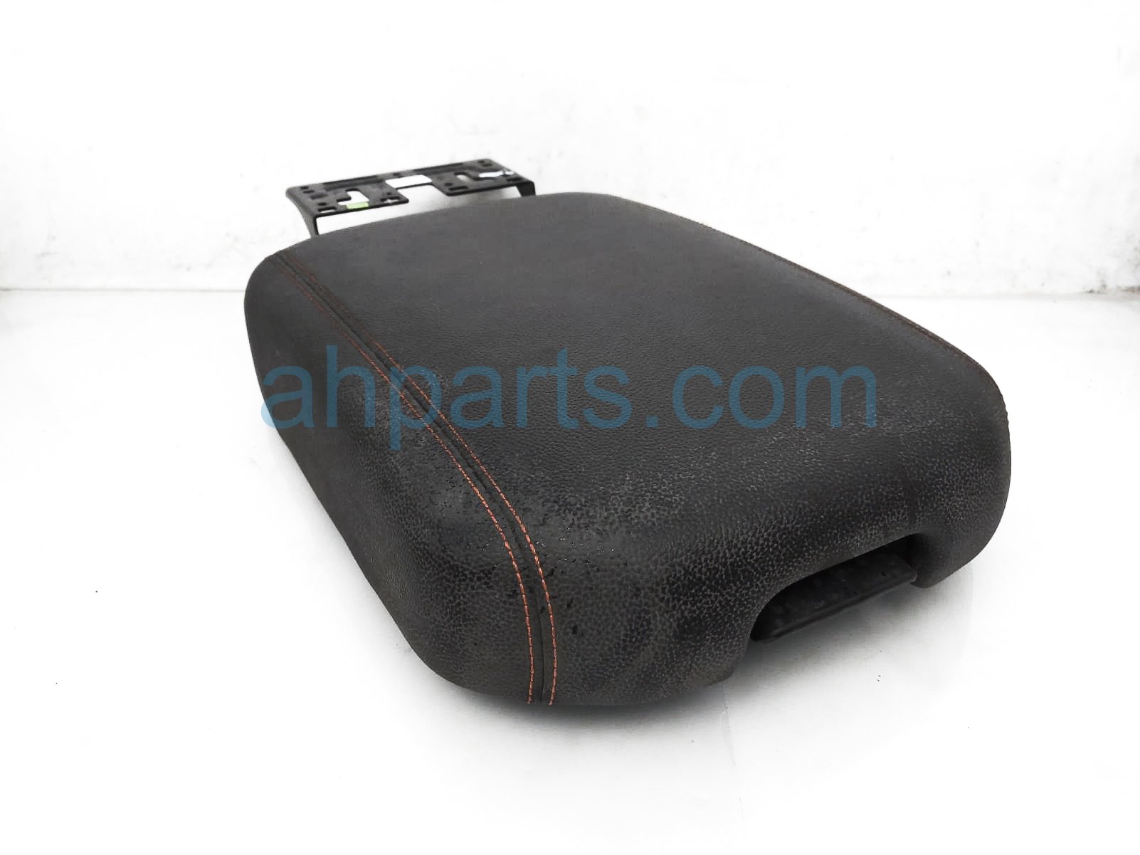 $199 Nissan CENTER CONSOLE LID / ARMREST - BLK* $199 Nissan CENTER CONSOLE LID / ARMREST - BLK*