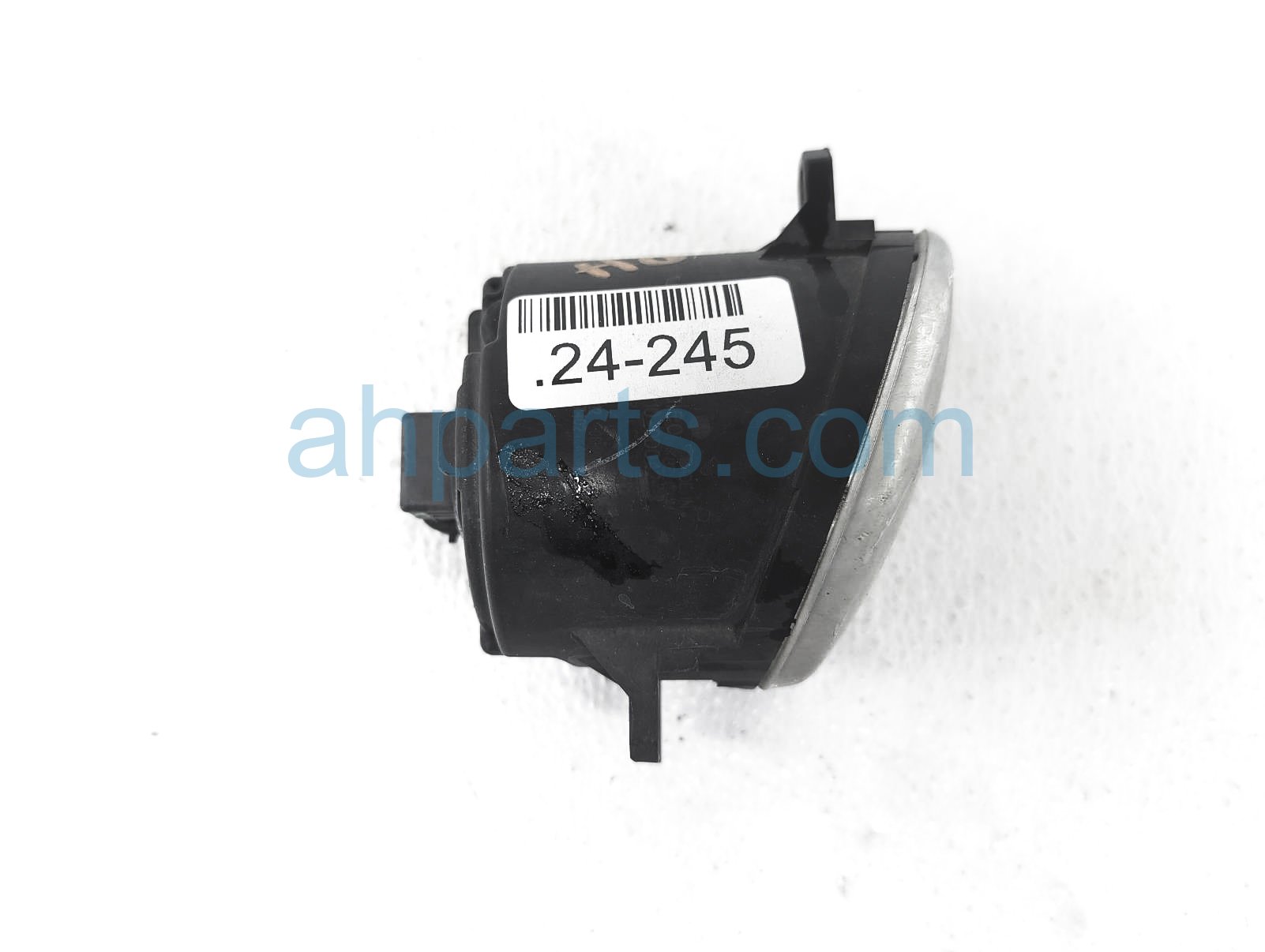 $55 Lexus RH FOG LAMP / LIGHT $55 Lexus RH FOG LAMP / LIGHT