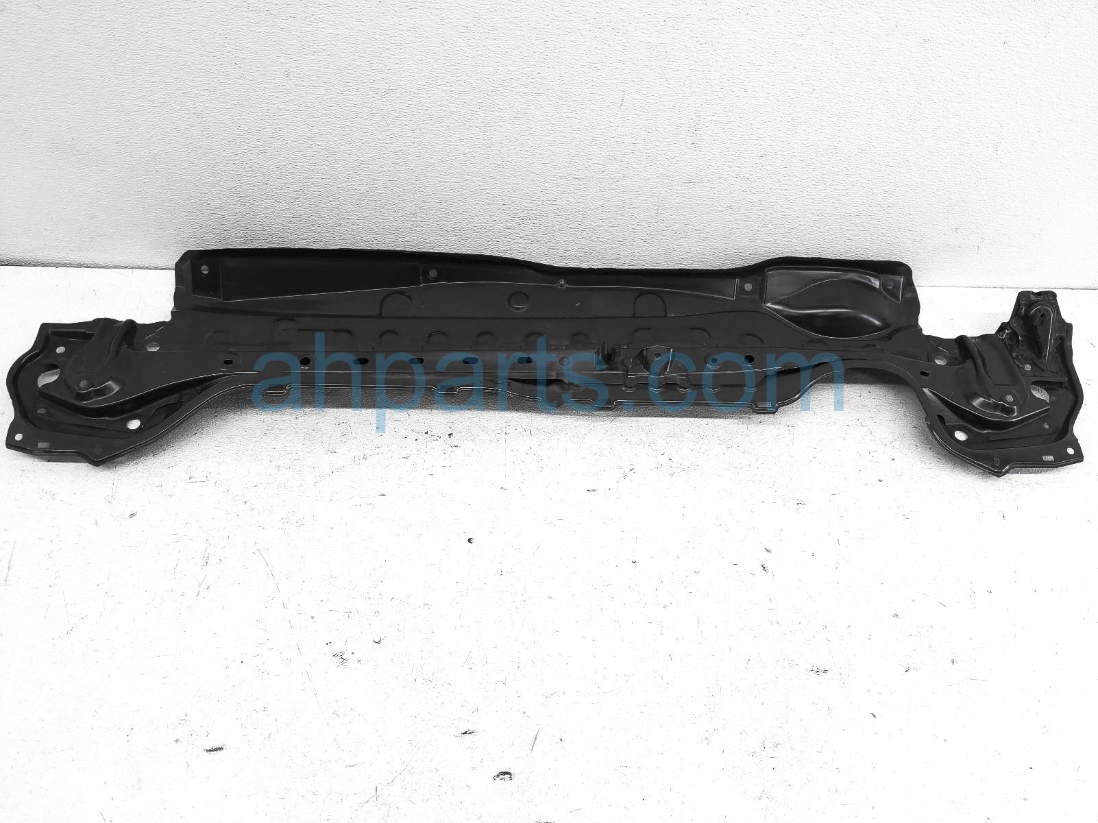 $99 Toyota WINDSHIELD COWL METAL FRAME $99 Toyota WINDSHIELD COWL METAL FRAME