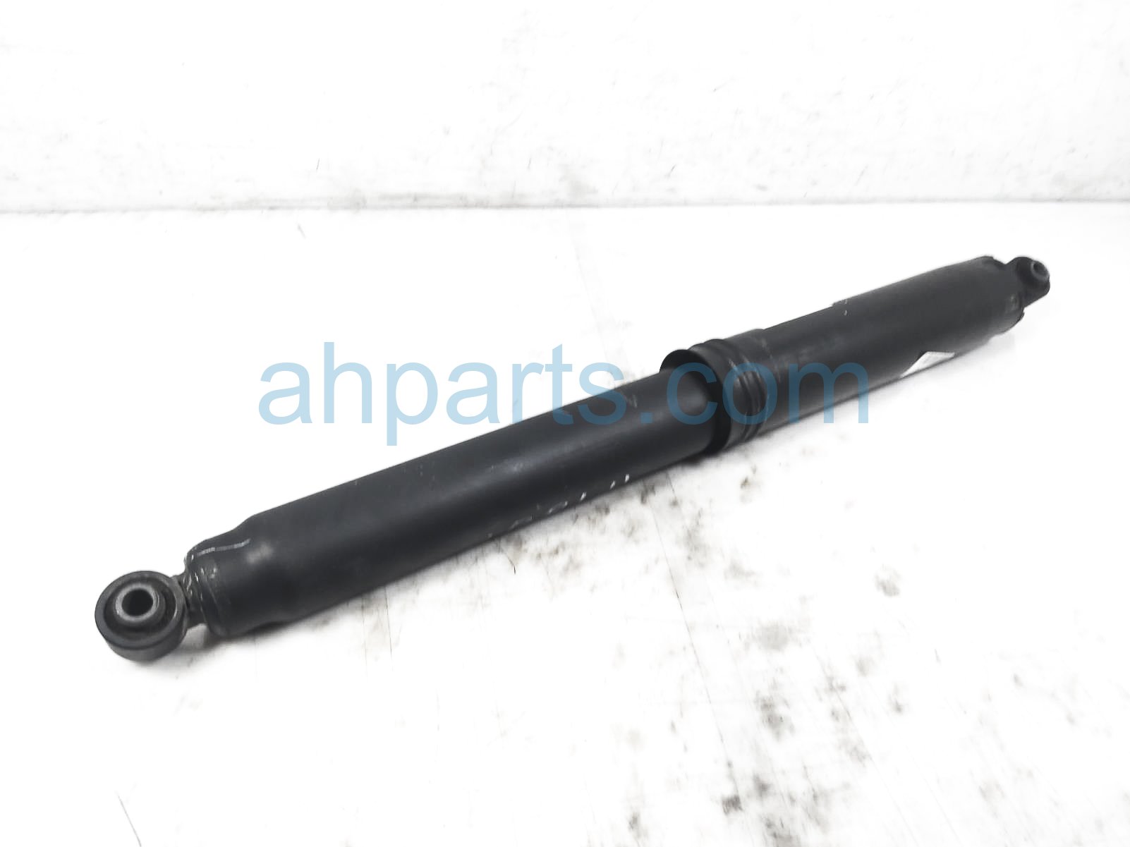 $75 Ford RR/LH SHOCK ABSORBER $75 Ford RR/LH SHOCK ABSORBER