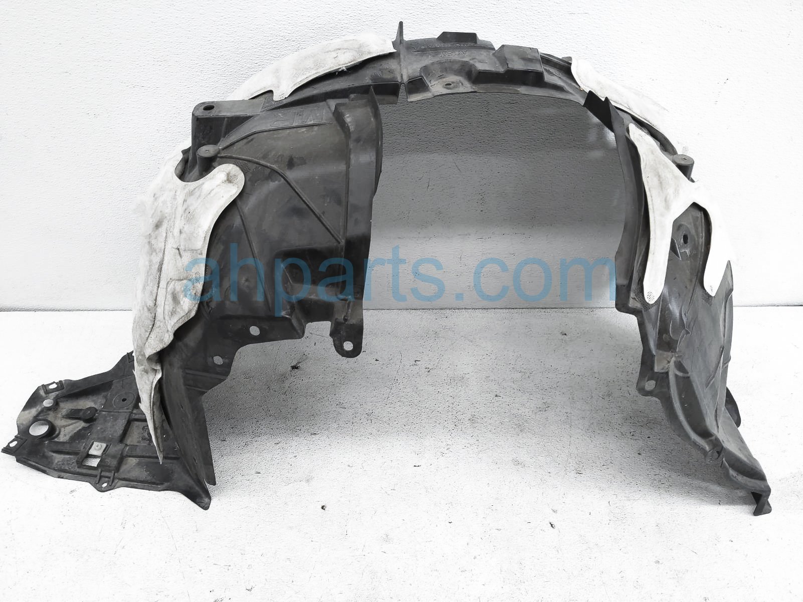 Front passenger INNER FENDER LINER