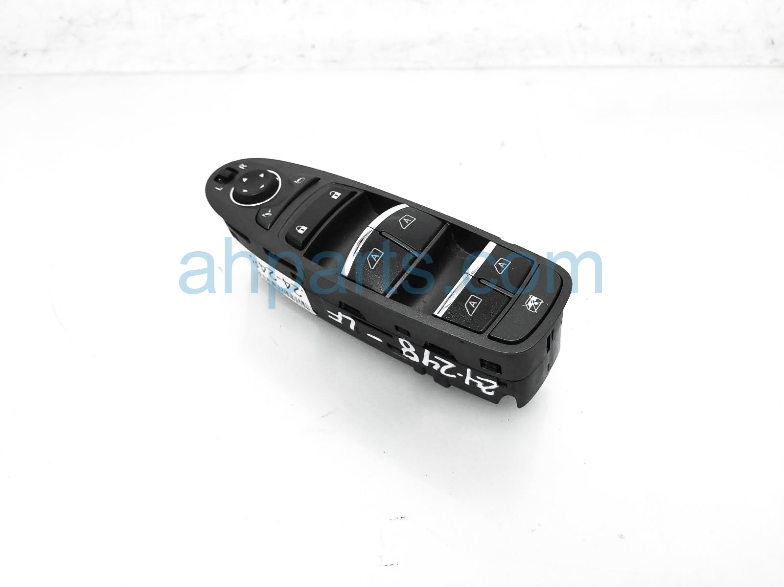 $74 Infiniti MASTER WINDOW CONTROL SWITCH $74 Infiniti MASTER WINDOW CONTROL SWITCH