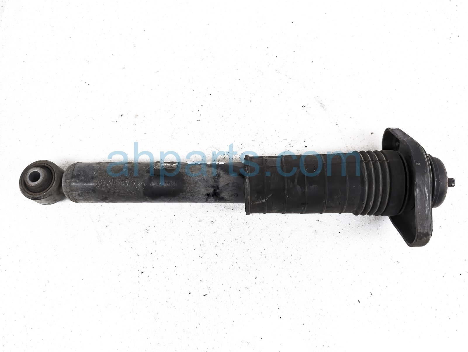 $25 Infiniti RR/RH SHOCK ABSORBER $25 Infiniti RR/RH SHOCK ABSORBER