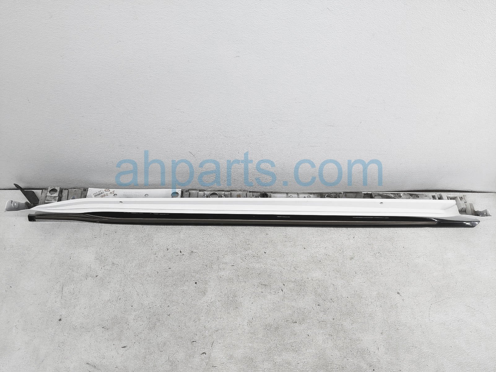 Sold 2022 Toyota Corolla Rocker Trim Passenger Side Skirt