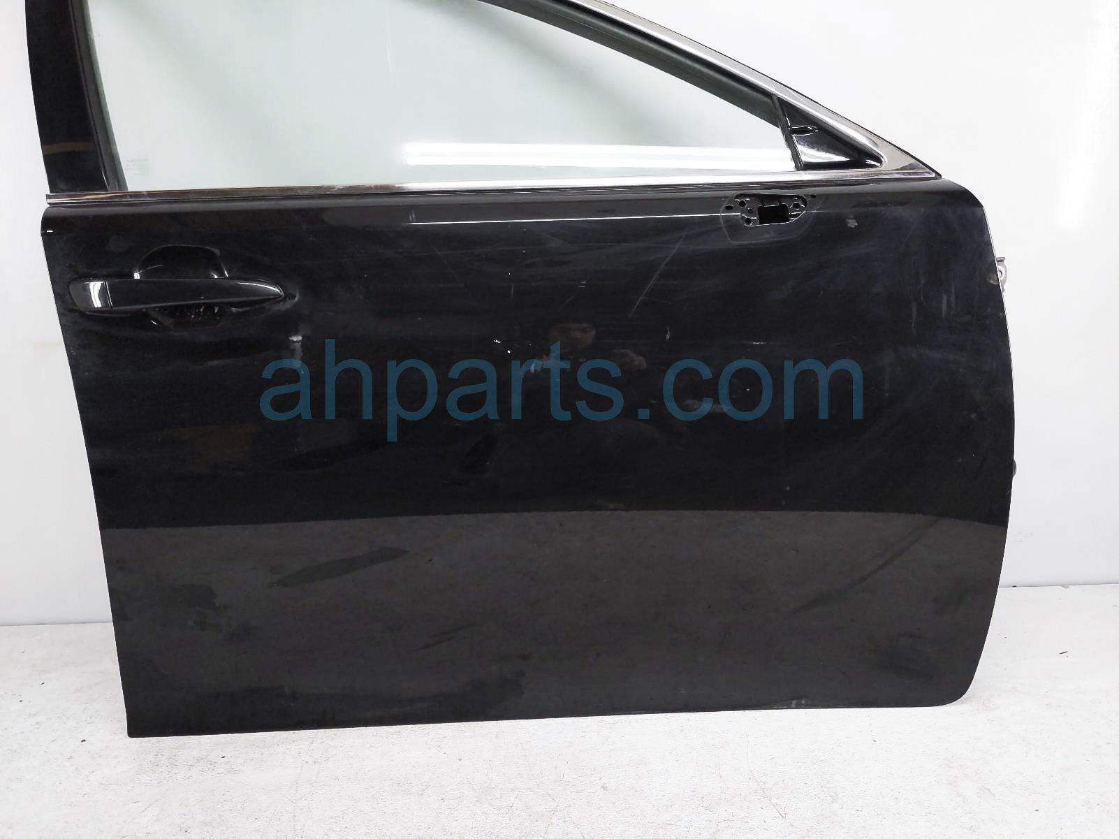 Sold 2017 Lexus Es 350 Front Passenger Door - Blk - No Mirror/trim