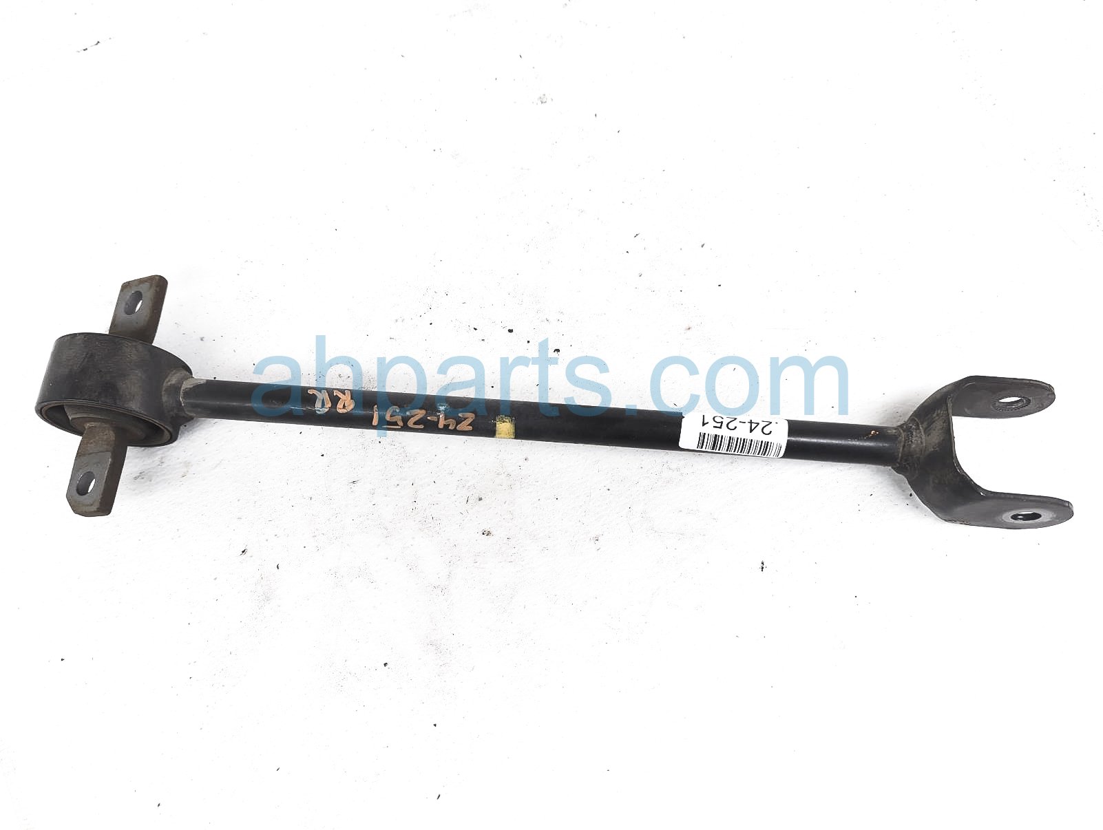 $50 Lexus RR/RH TRAILING CONTROL ARM $50 Lexus RR/RH TRAILING CONTROL ARM