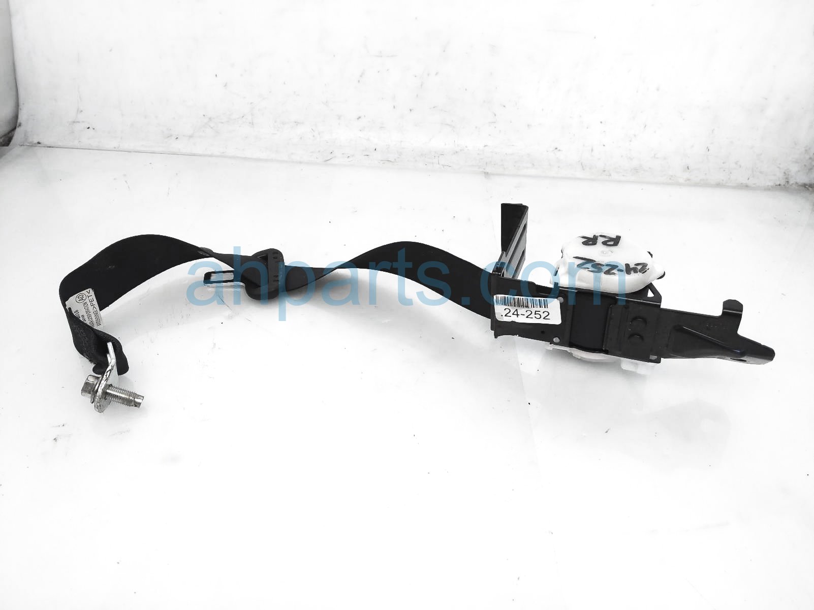 $39 Honda 2ND ROW RH SEAT BELT - BLACK $39 Honda 2ND ROW RH SEAT BELT - BLACK