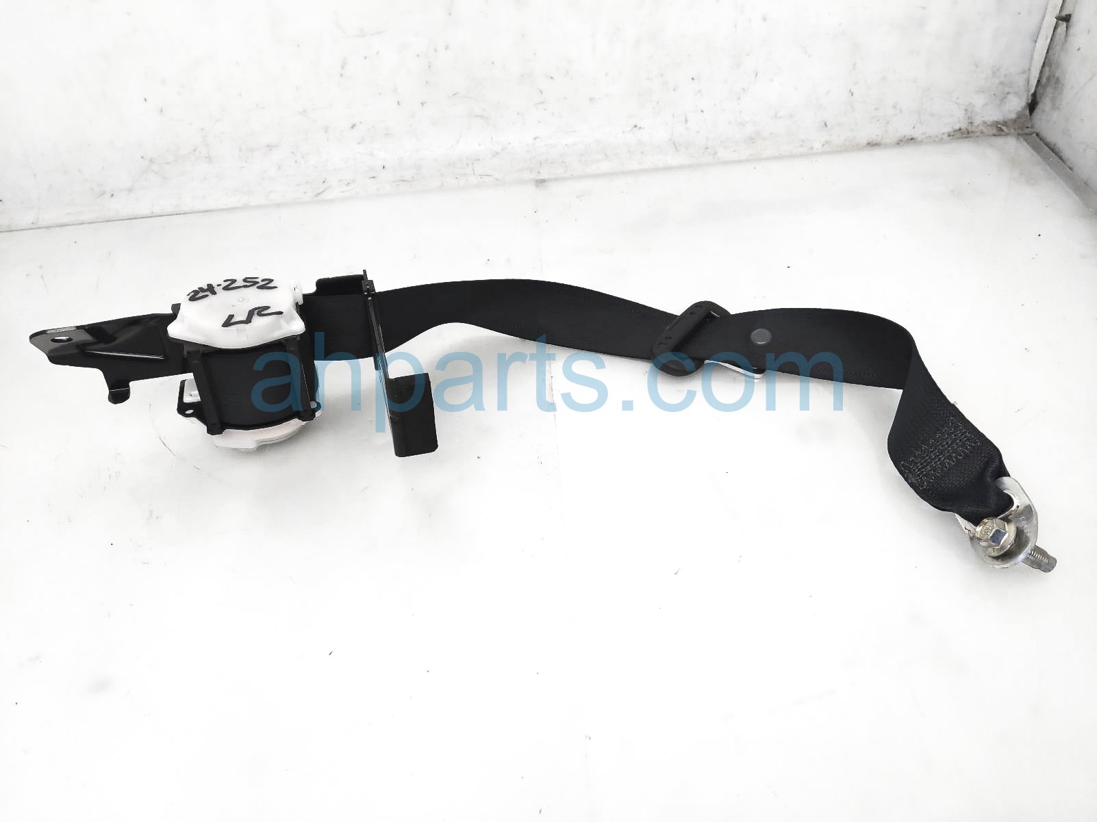 $49 Honda 2ND ROW LH SEAT BELT - BLACK $49 Honda 2ND ROW LH SEAT BELT - BLACK