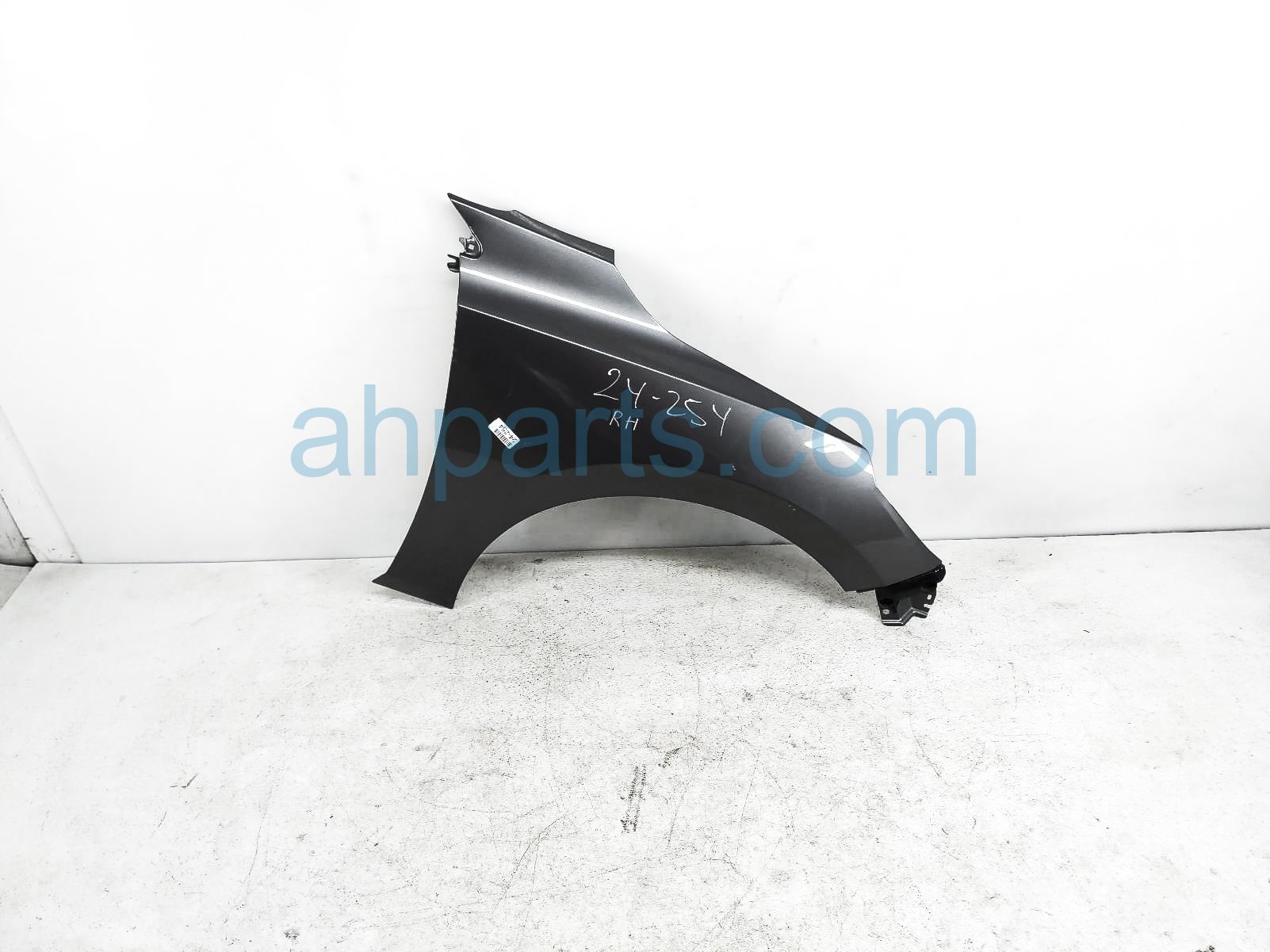 $275 Nissan RH FENDER - GREY $275 Nissan RH FENDER - GREY