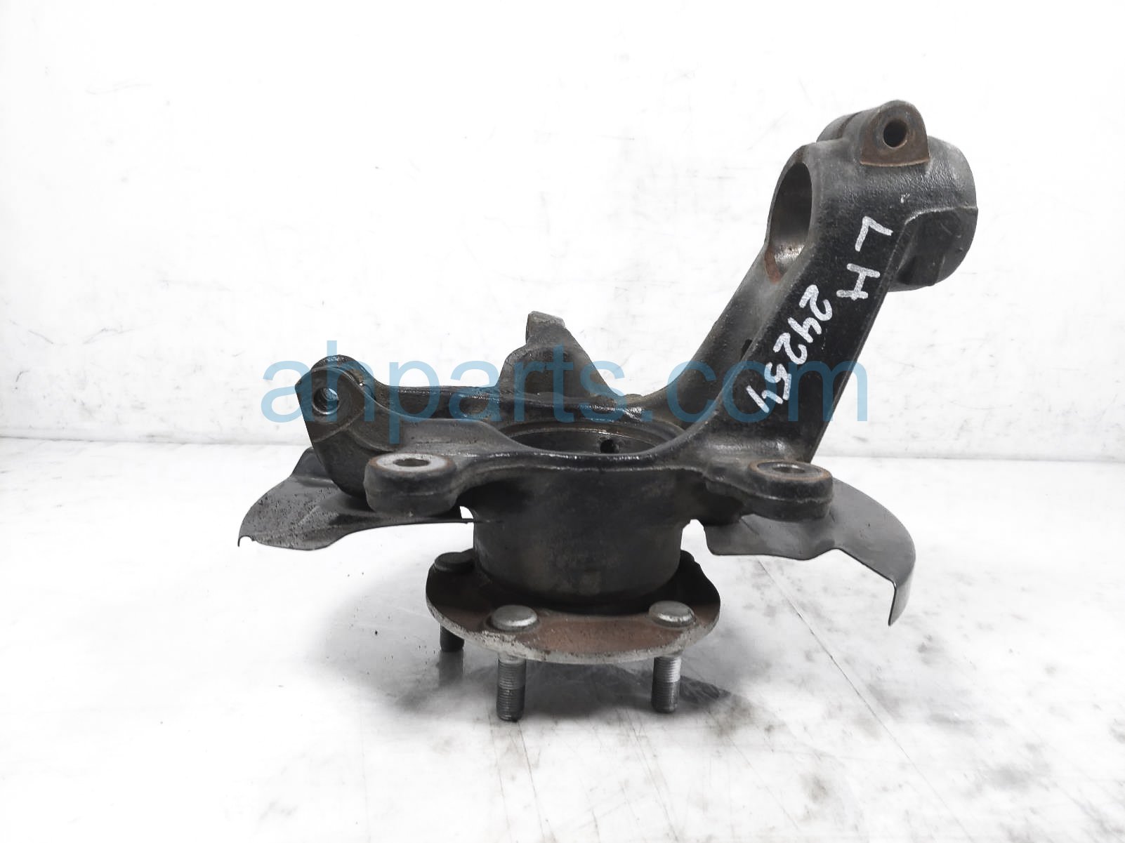 マ*キ様 NISSAN パーツ 79841-A7100 Sold 2022 Nissan Sentra Front Driver Spindle Knuckle Hub 40015-6LA1A,