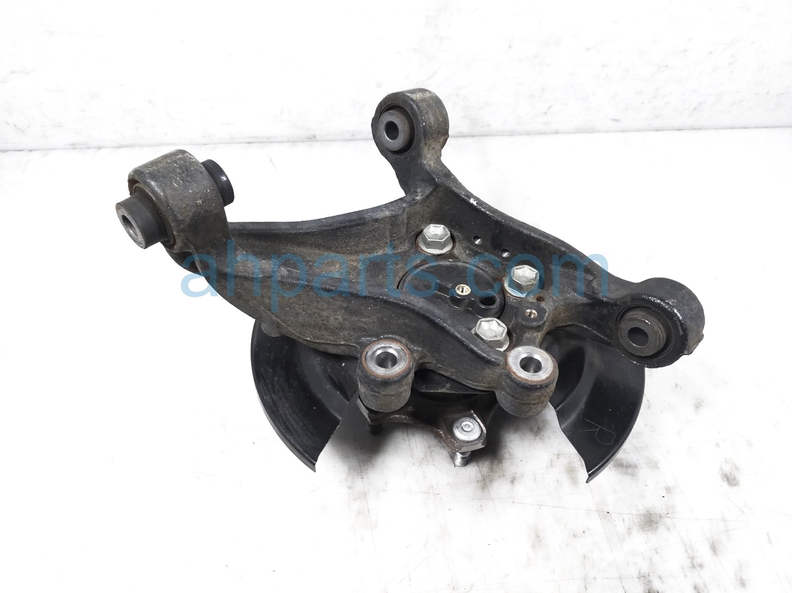 $99 Nissan RR/RH SPINDLE KNUCKLE HUB $99 Nissan RR/RH SPINDLE KNUCKLE HUB