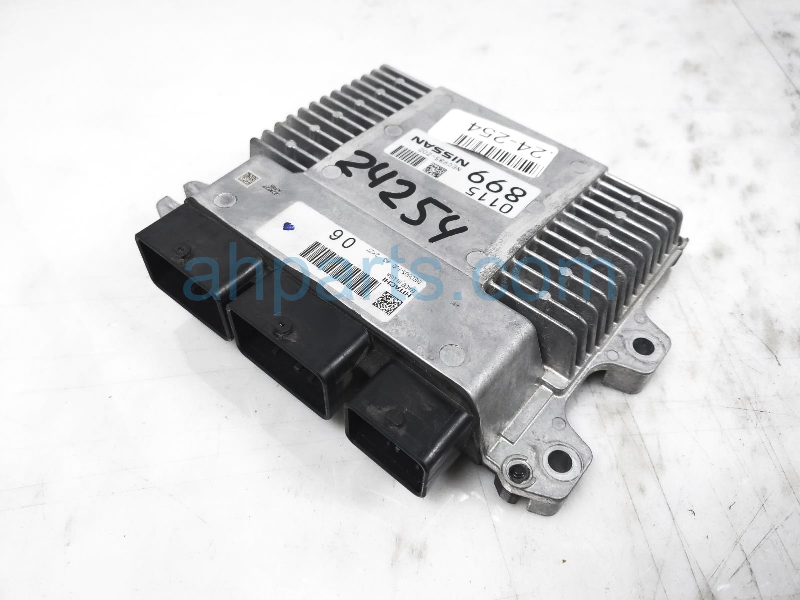 $115 Nissan ENGINE COMPUTER UNIT - AT $115 Nissan ENGINE COMPUTER UNIT - AT