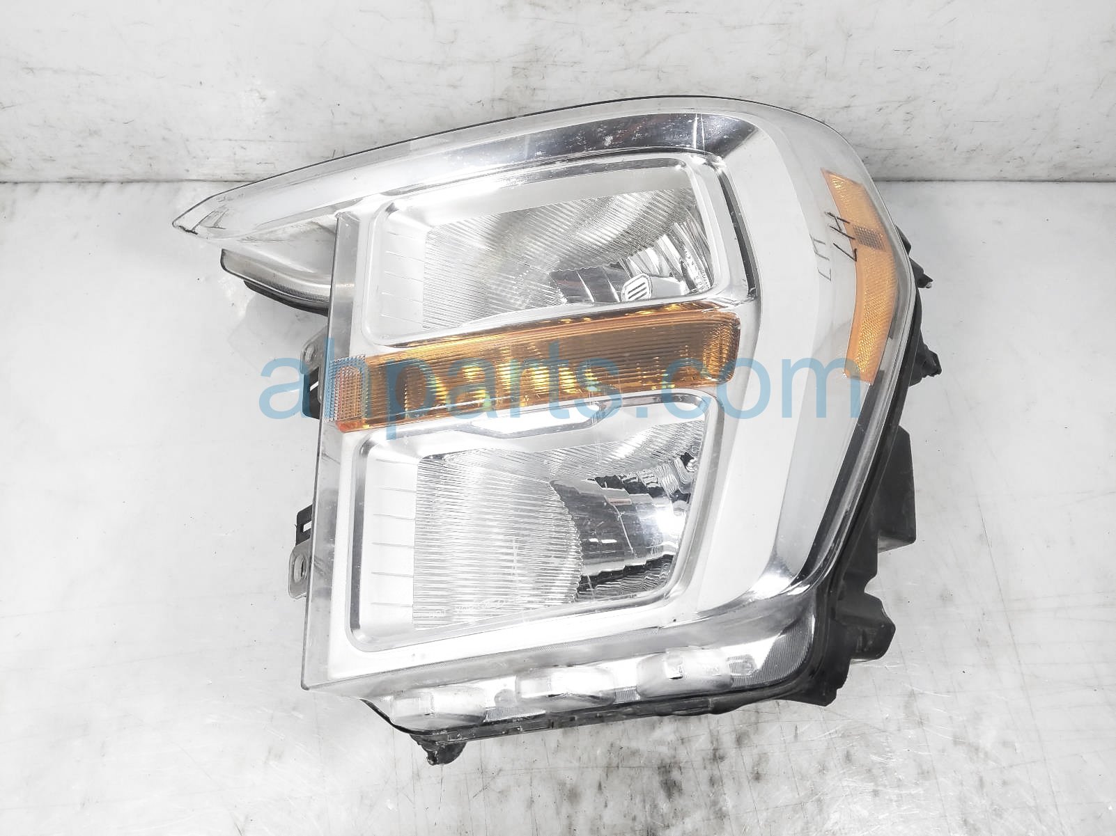 メ*4様 化石　F-8 Sold 2022 Ford F150 Headlight Driver Headlamp / Light ML3Z-13008-K