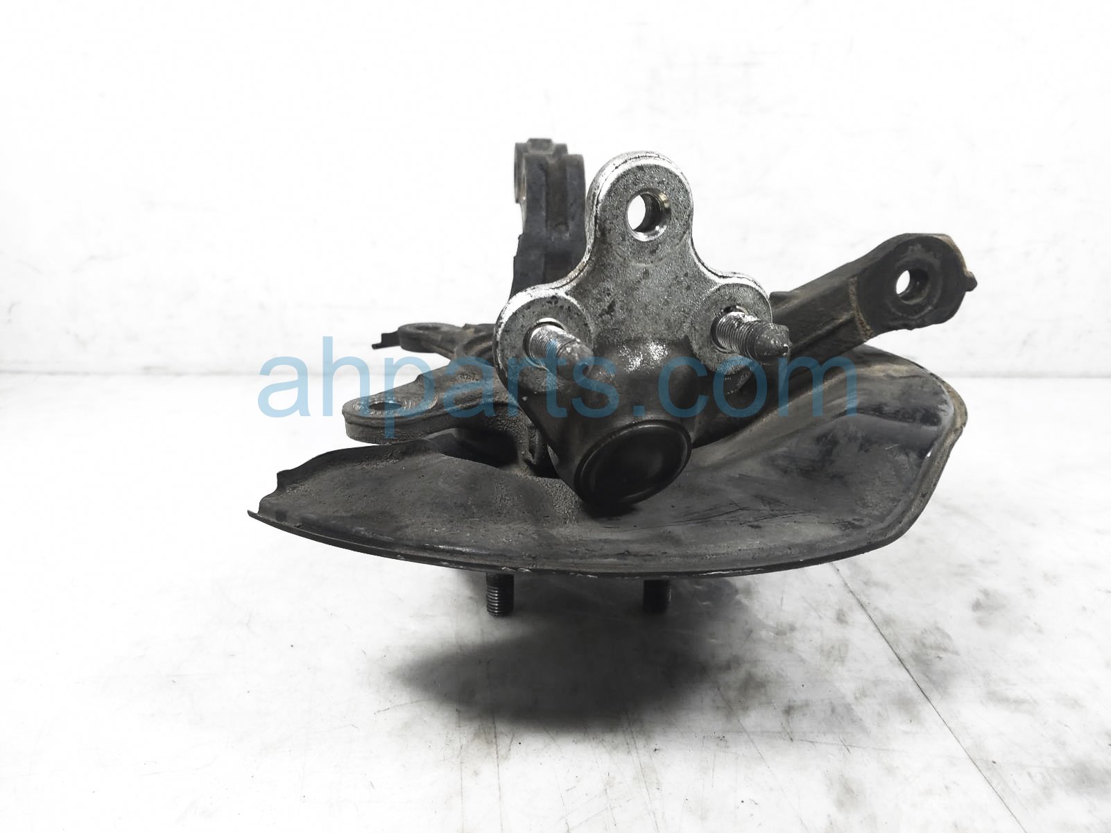 Sold 2015 Honda Civic Front Passenger Spindle Knuckle Hub 51211